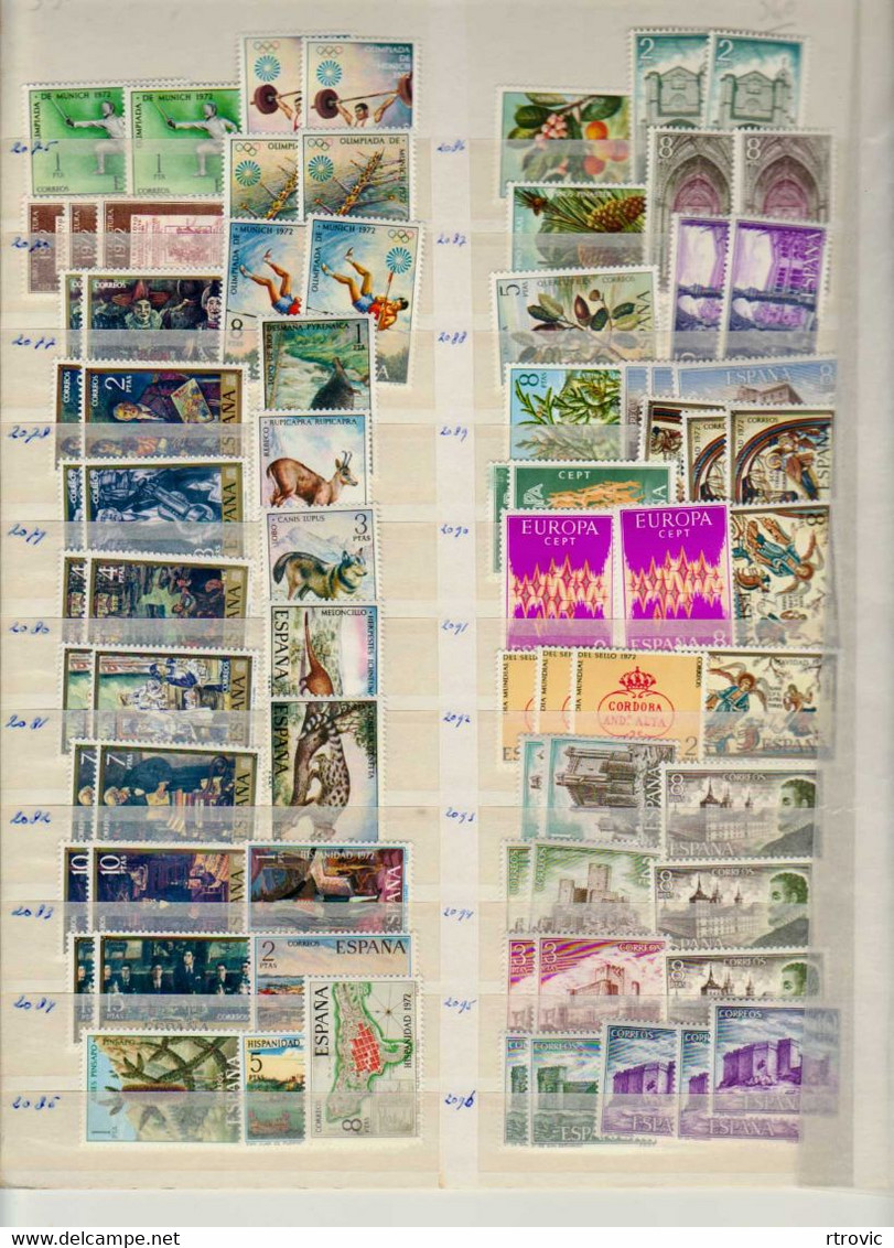 Espagne enorme Stock de timbres MNH des années 1969 à 1982 - Vendu sans le classeur