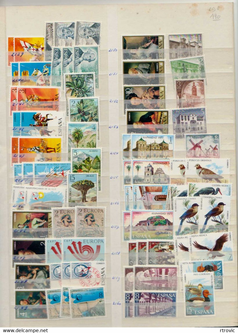 Espagne enorme Stock de timbres MNH des années 1969 à 1982 - Vendu sans le classeur