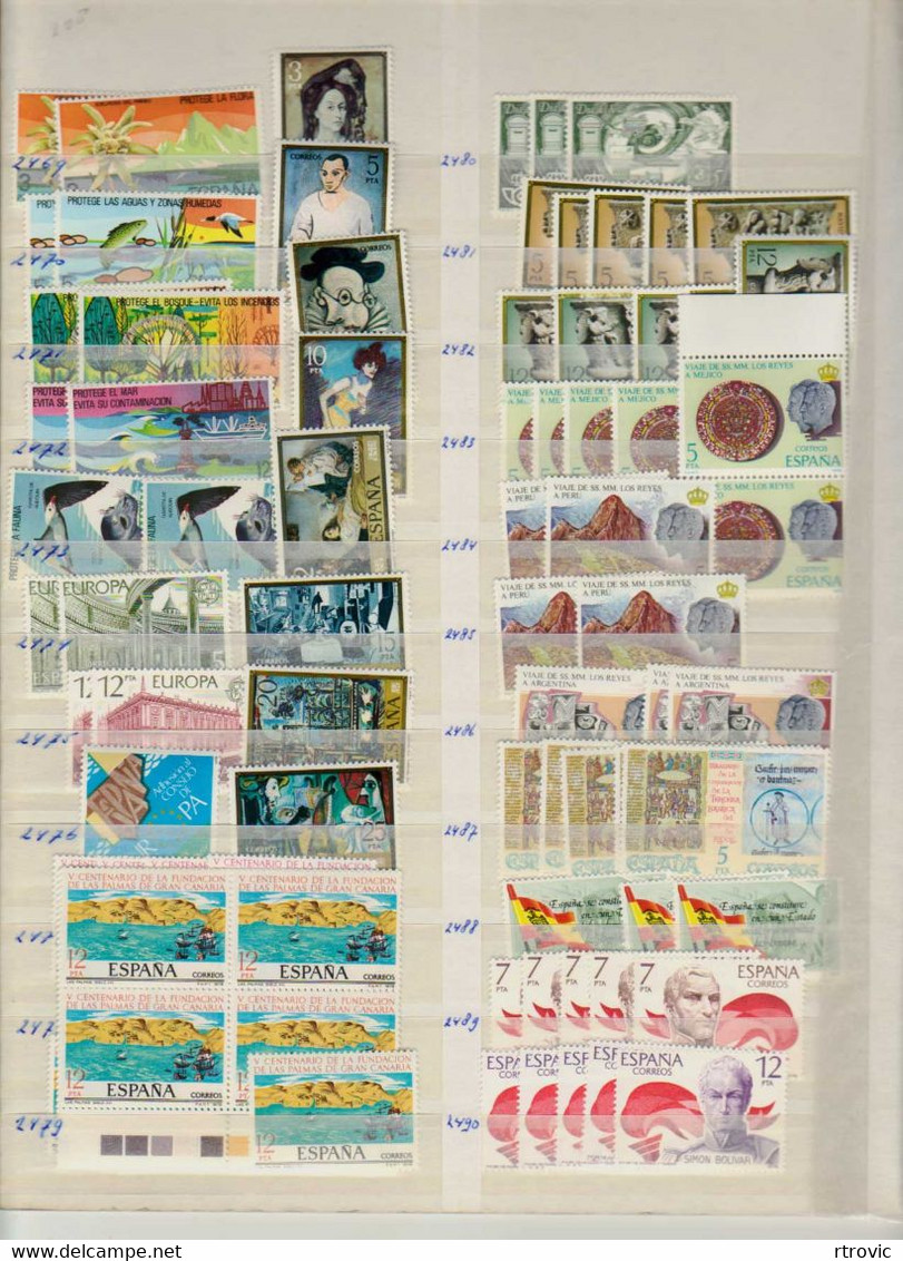 Espagne enorme Stock de timbres MNH des années 1969 à 1982 - Vendu sans le classeur