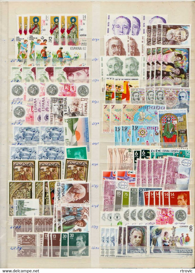 Espagne enorme Stock de timbres MNH des années 1969 à 1982 - Vendu sans le classeur