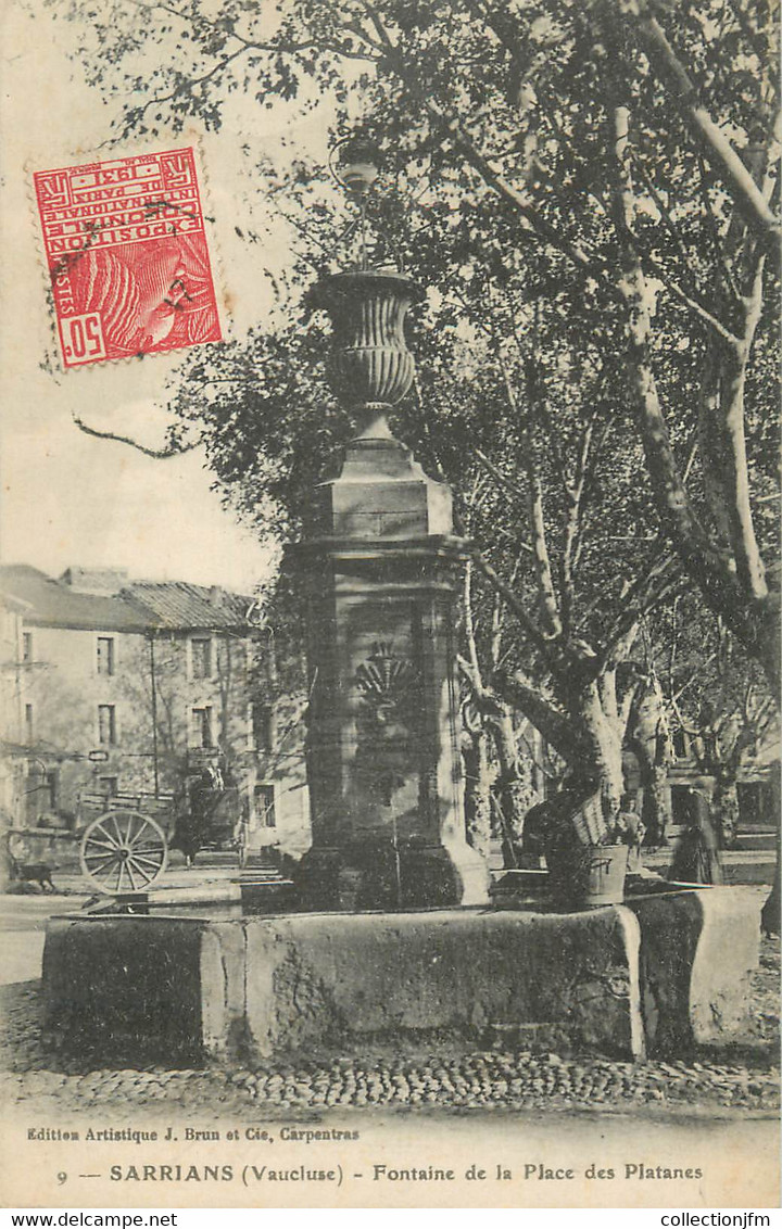 CPA FRANCE 84 "Sarrians, Fontaine De La Place Des Platanes" - Sarrians