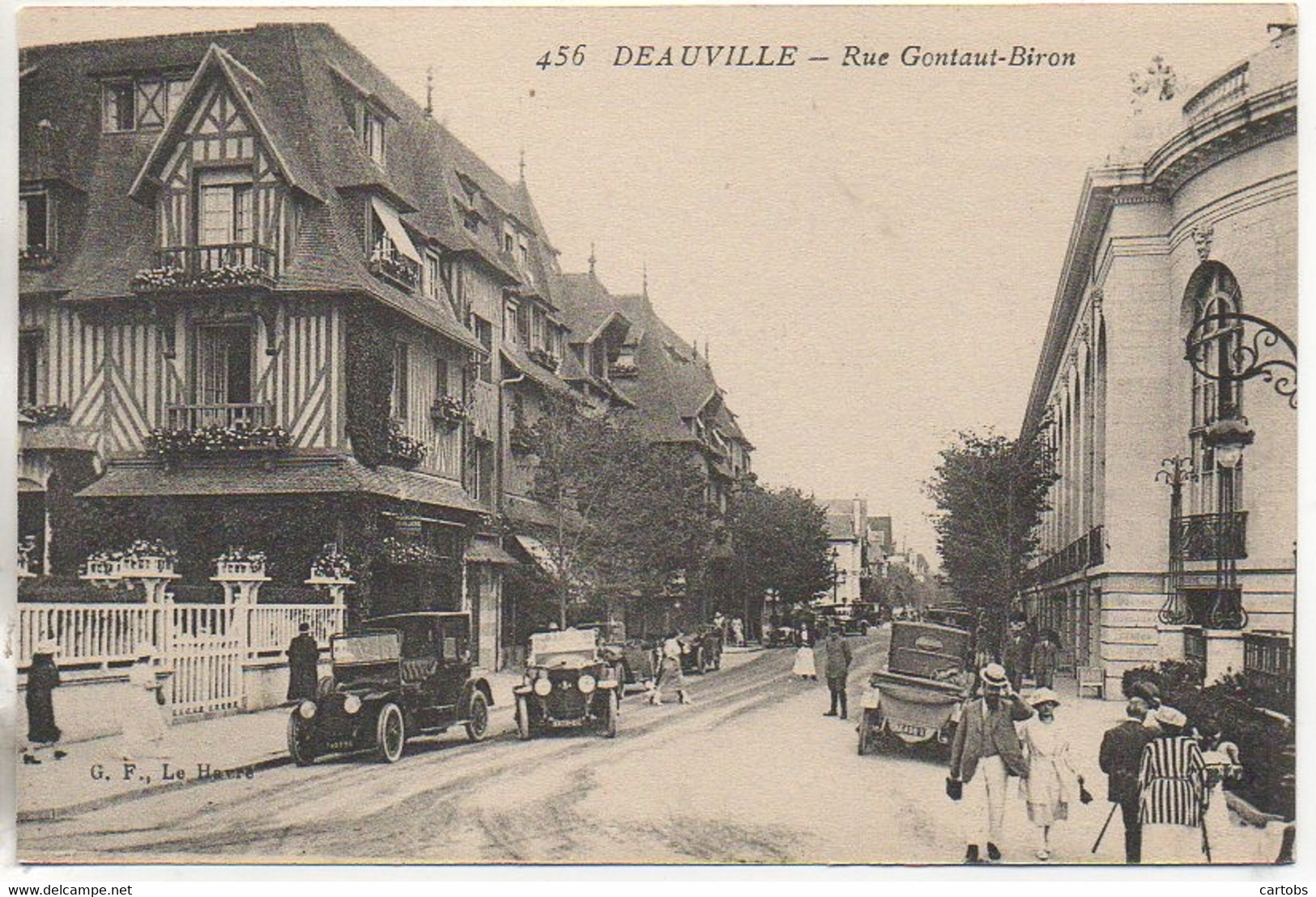 14 DEAUVILLE Rue Gontaut-Biron - Deauville