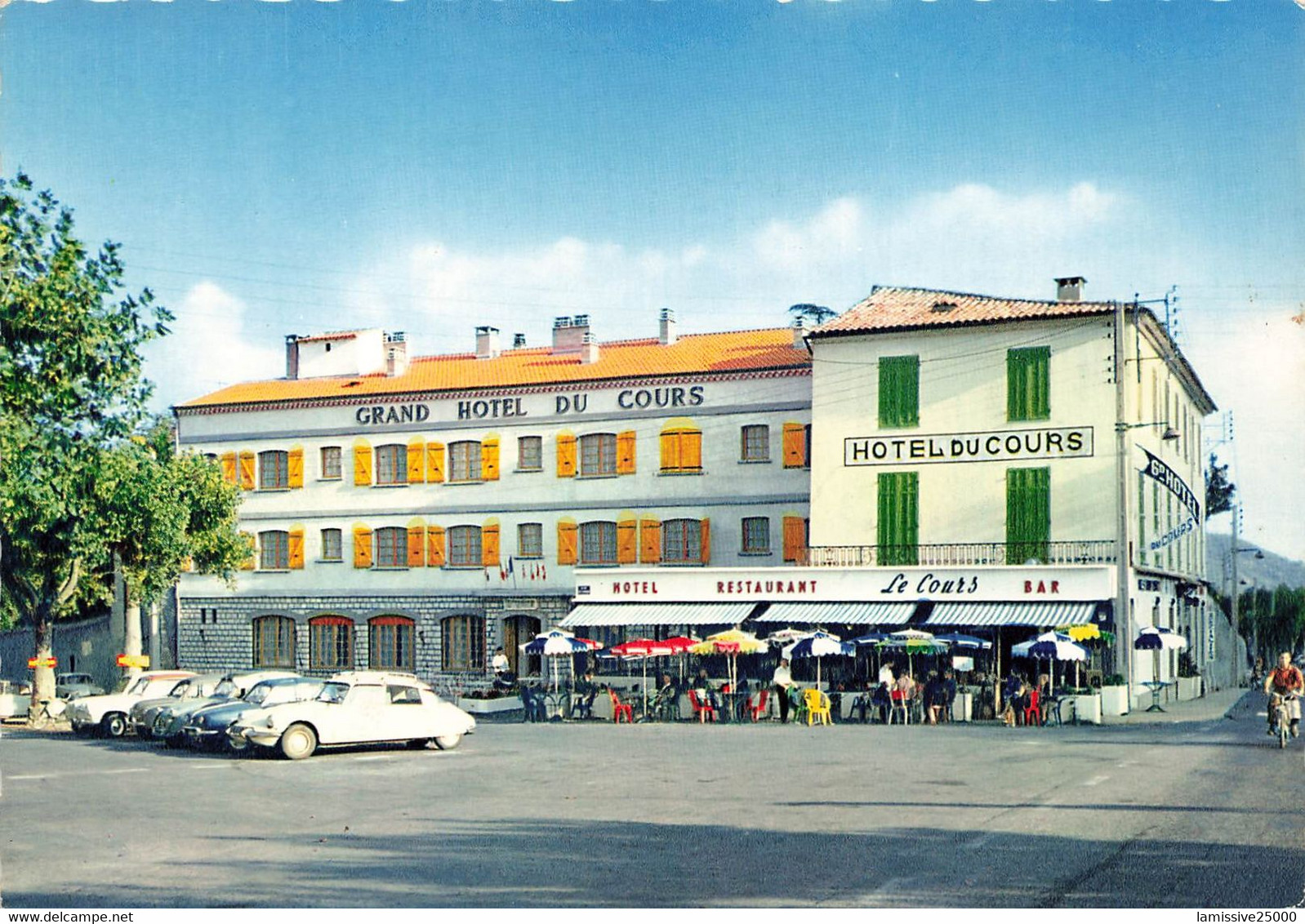 04 Sisteron Le Grand Hôtel Du Cours Voiture Automobile DS Citroen Dauphine Renault - Sisteron