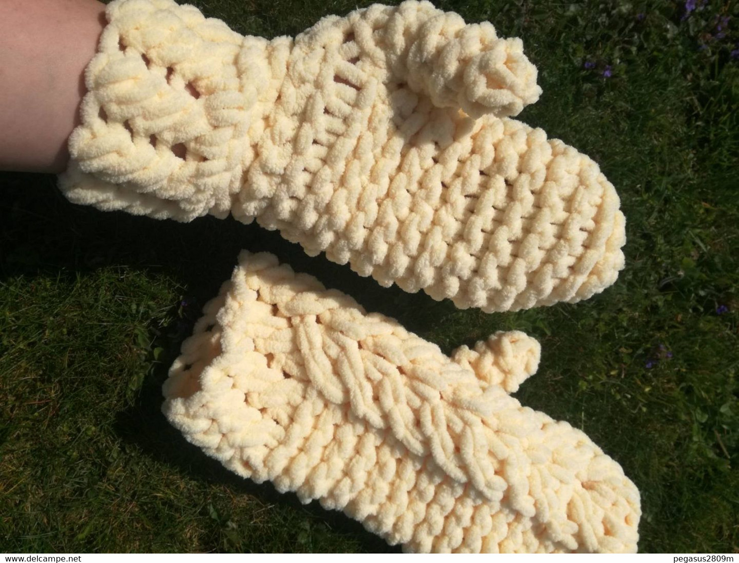 NEW WOMEN'S, GIRL'S GLOVES, HAND-KNITTED FROM  ALIZE PUFFY FINE WOOL. - Wolle