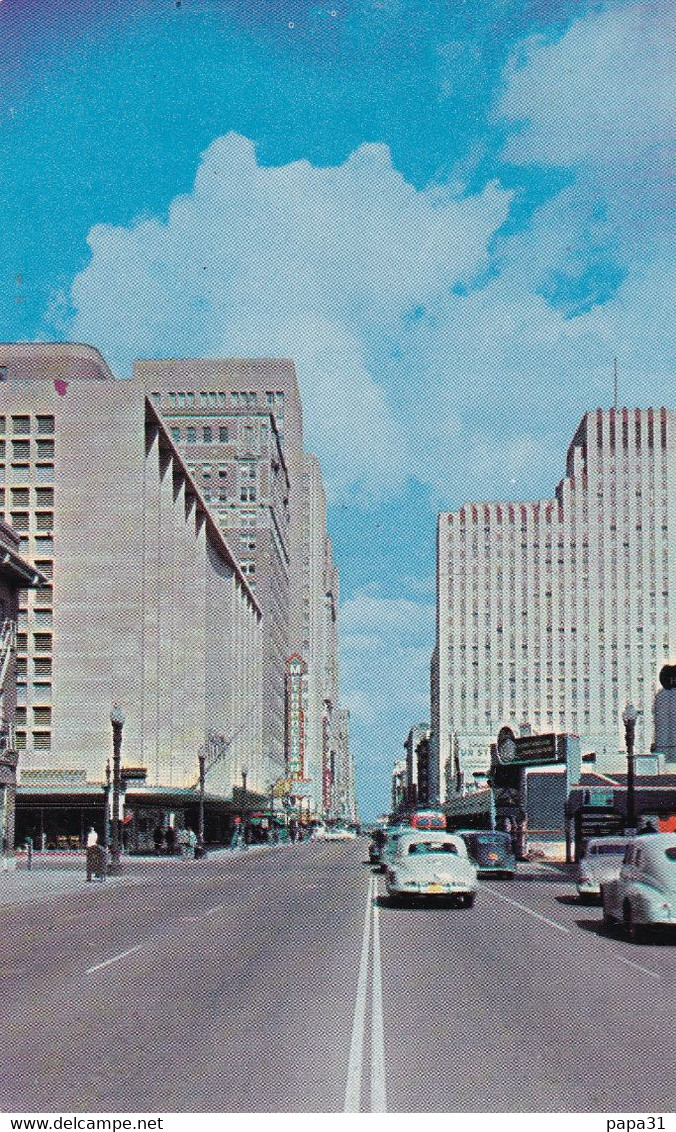 MAIN STREET  LOOKING NORTK HOUSTON TEXAS - Houston