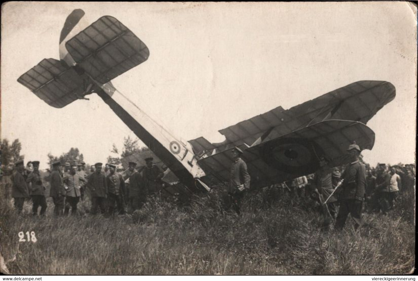 ! Foto Ansichtskarte, Photo, Doppeldecker, Abgeschossenes Französisches Flugzeug, 1. Weltkrieg, Guerre 1914-1918 - 1914-1918: 1st War