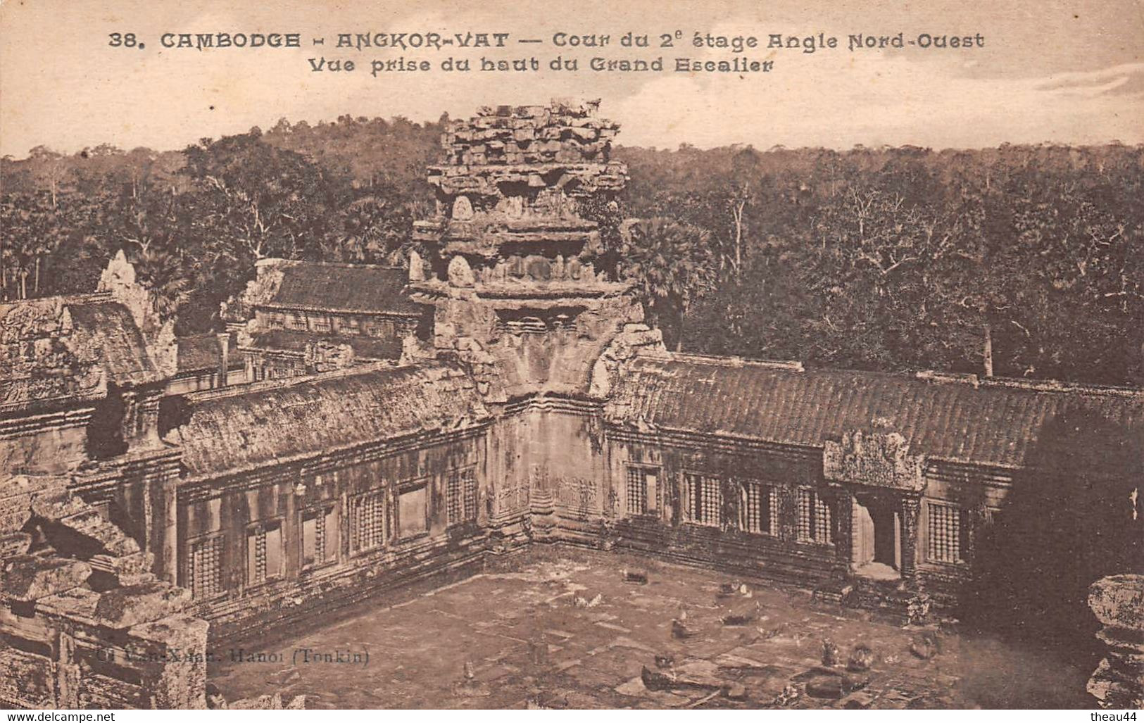 ¤¤  -  CAMBODGE  -  ANGKOR-VAT  -  Cours Du 2e étage Angle Nord-Ouest - Vue Prise Du Haut Du Grand Escalier       -  ¤¤ - Cambodge