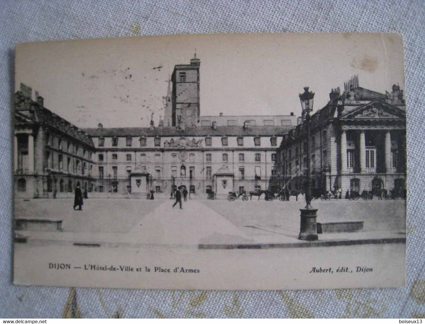 CPA.  DIJON.  L'hôtel De Ville Et La Place D'Armes. - Chenove