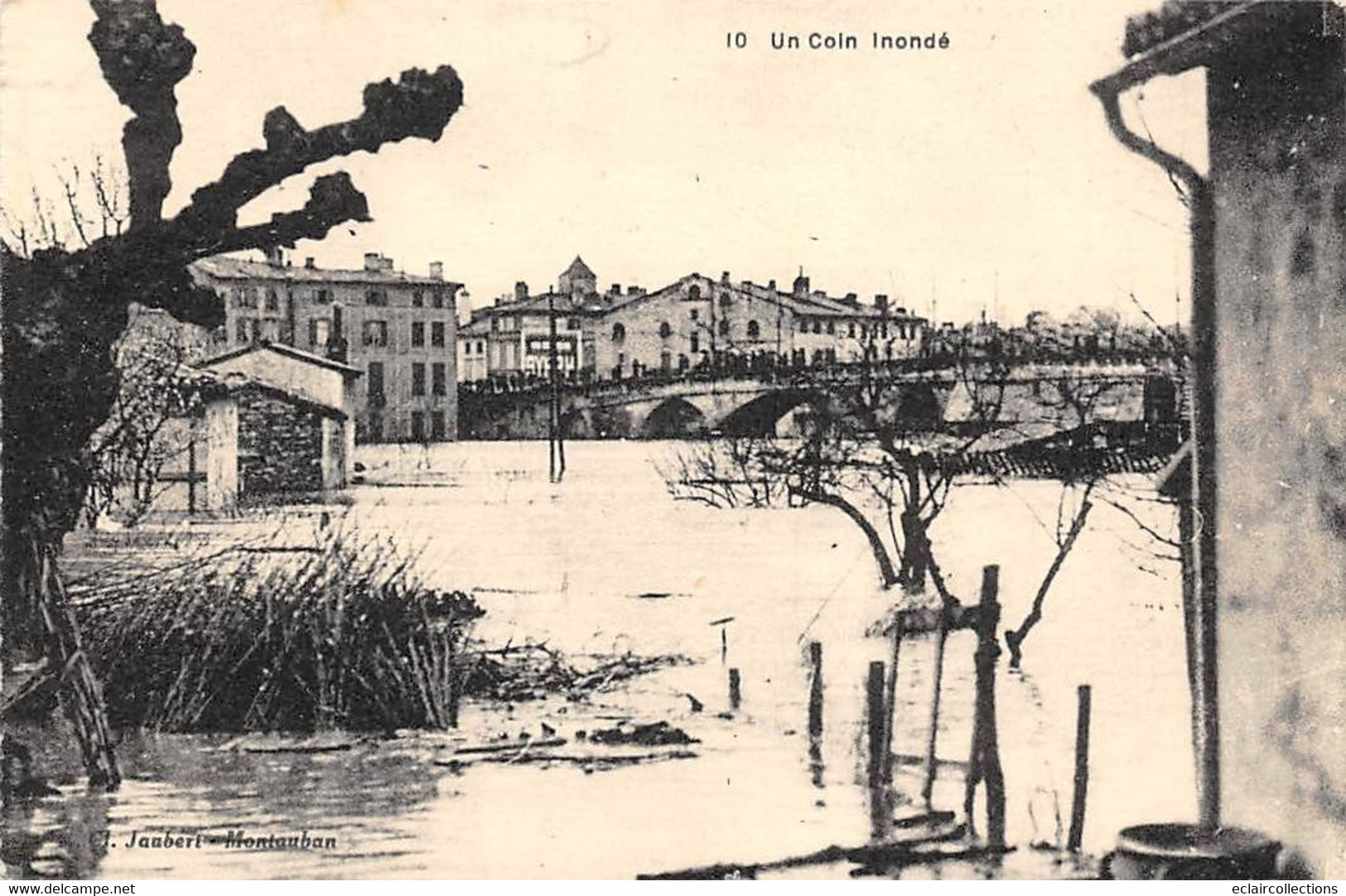 Montauban        82       Un Coin Inondé  Inondations De 1930      ( Voir Scan) - Montauban