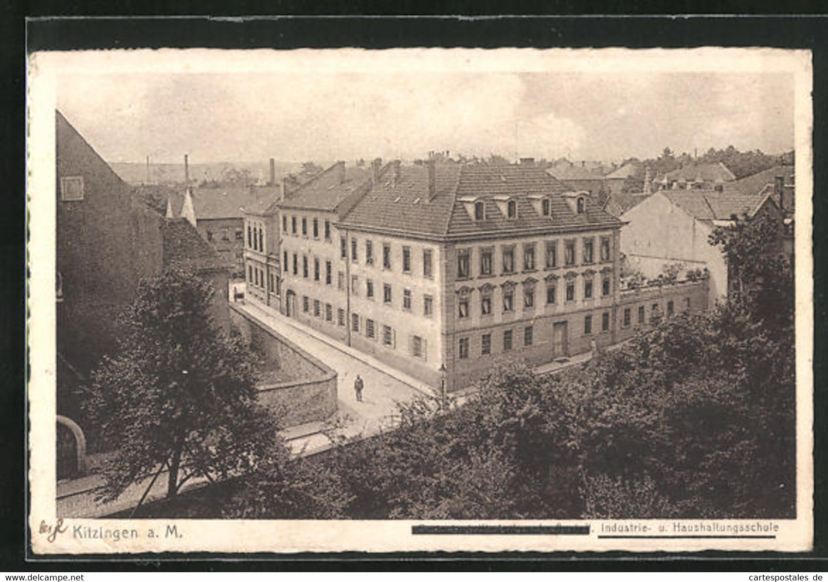 AK Kitzingen / Main, Blick Auf Industrie- Und Haushaltungsschule - Kitzingen