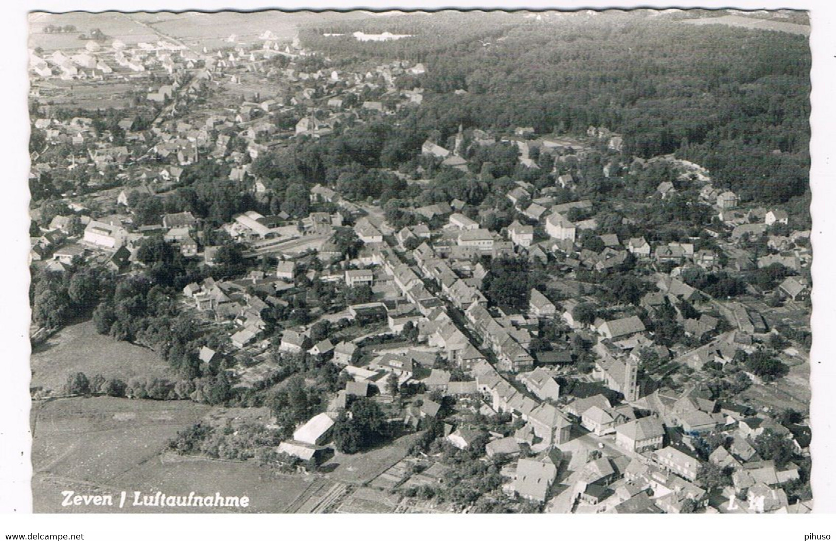 D-12551   ZEVEN : Luftaufnahme - Zeven