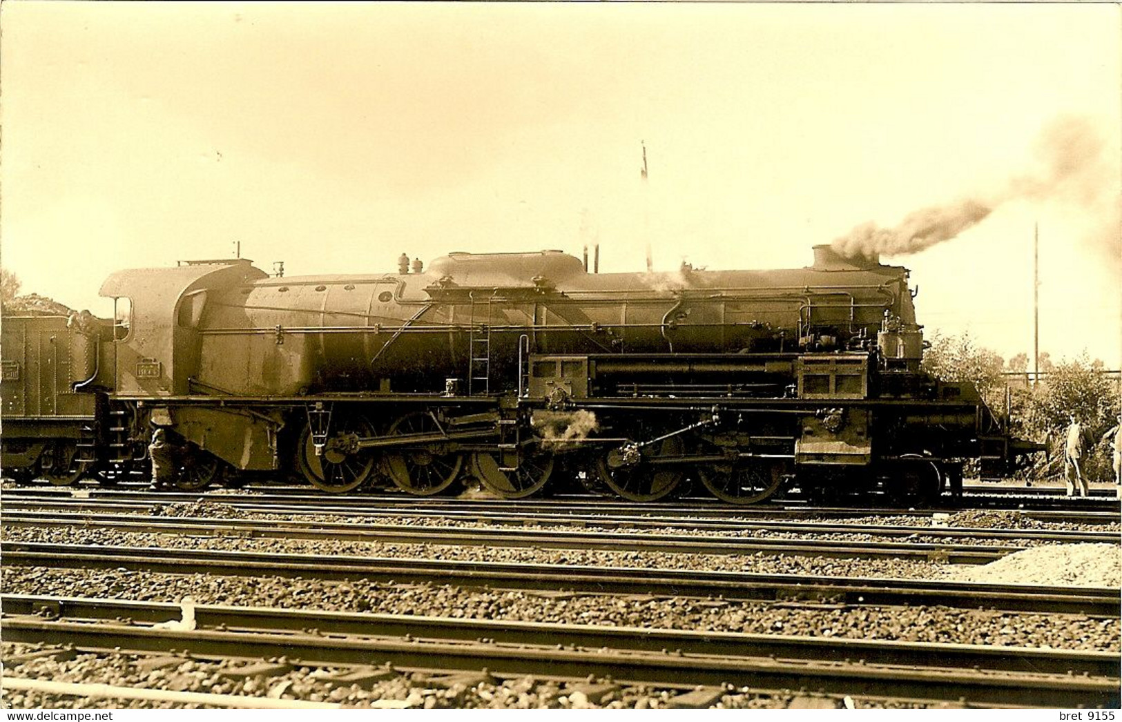 89 LAROCHE CARTE PHOTO DE LA 151 A DU PLM EN 1937 SNCF " LA FAMEUSE MACHINE...." LES 2ème ET 3ème ESSIEUX SONT COUPLEES - Laroche Saint Cydroine