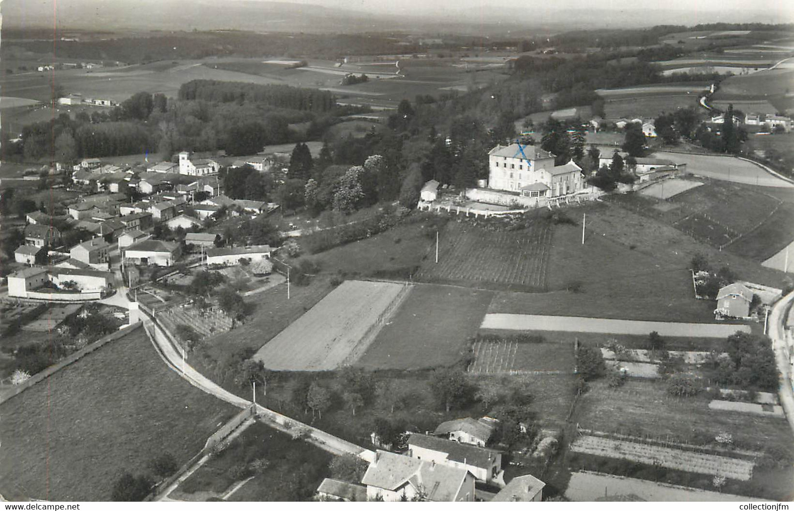 CPSM FRANCE 38 " Diémoz, Vue Aérienne" - Diémoz