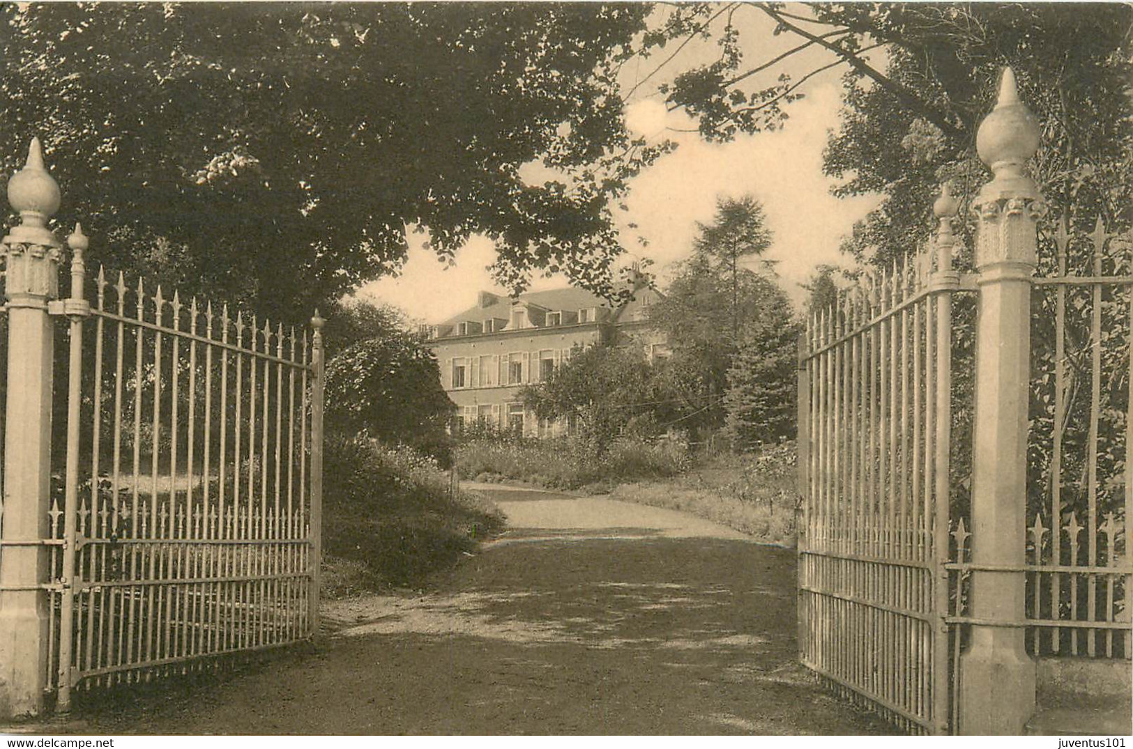 CPA Gistoux-Château Des Roses    L552 - Chaumont-Gistoux