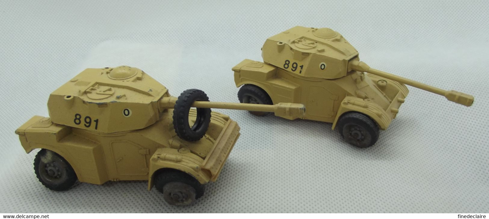 Lot De 2 Chars Léger Solido - Panhard AML90 F1 - N° 240 - 9/73 - Fahrzeuge