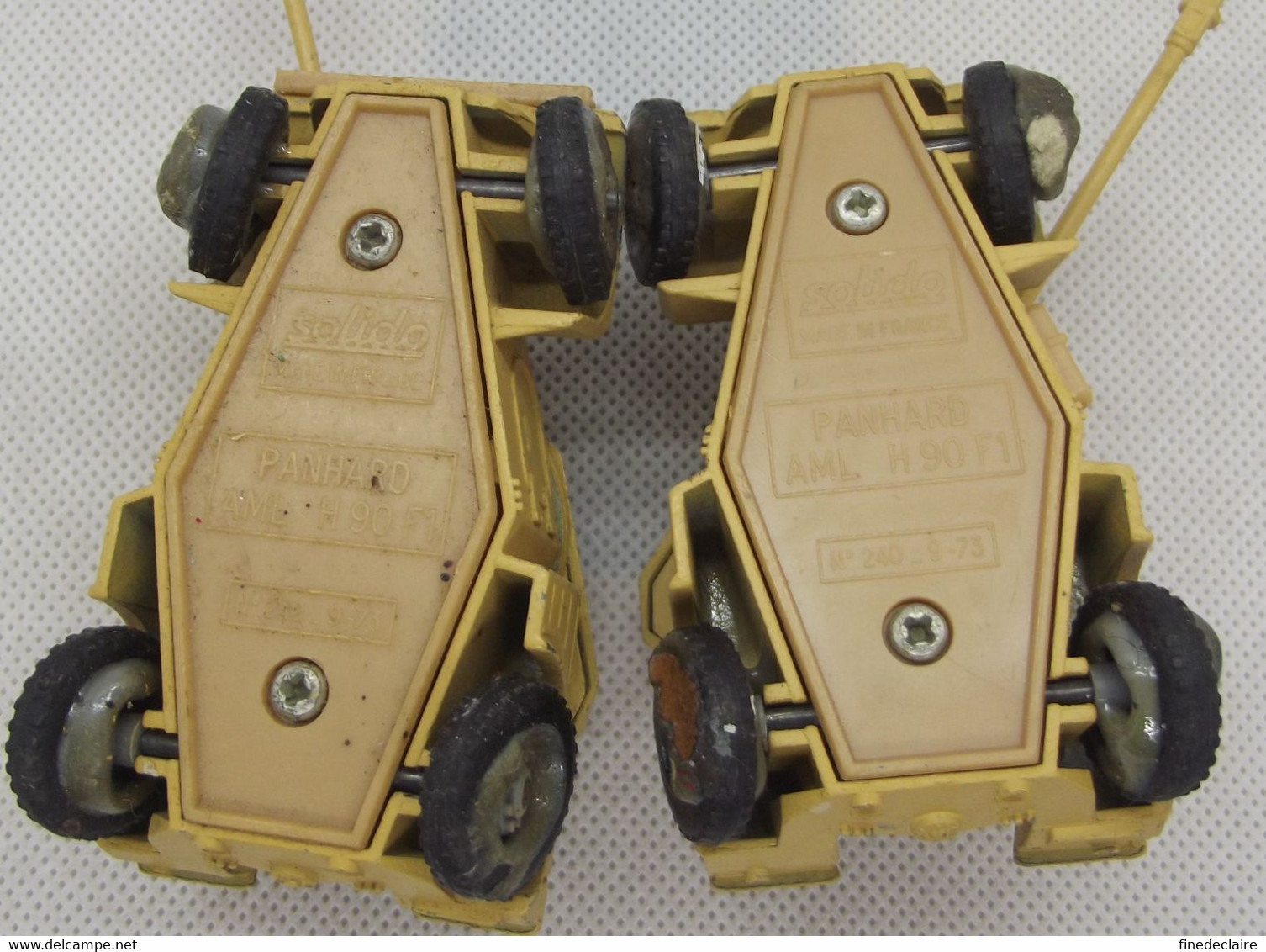 Lot De 2 Chars Léger Solido - Panhard AML90 F1 - N° 240 - 9/73 - Fahrzeuge