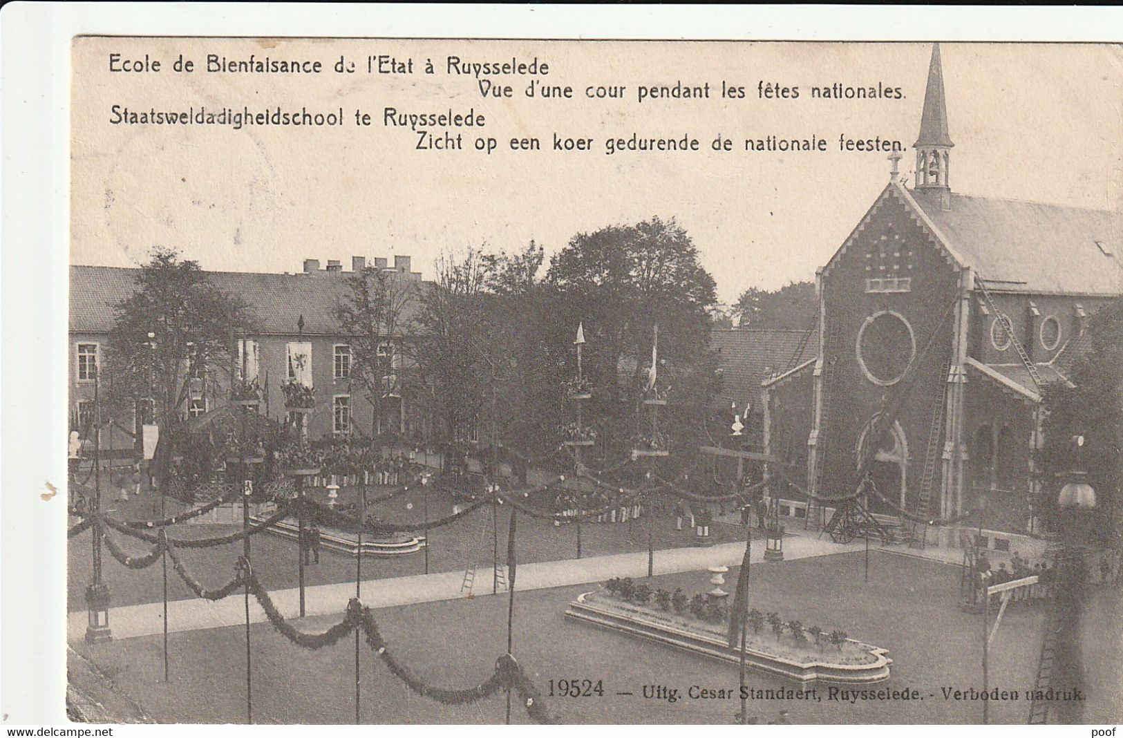 Ruysselede / Ruiselede : Staatsweldadigheidschool --- Zicht Op Een Koer Gedurende De Nationale Feesten --- 1912 - Ruiselede