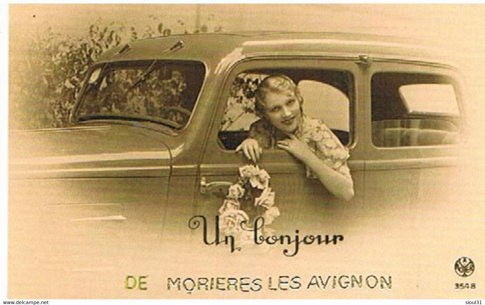 84 UN  BONJOUR  DE   MORIERES  LES AVIGNON   CPM  TBE  VR 1065 - Morieres Les Avignon