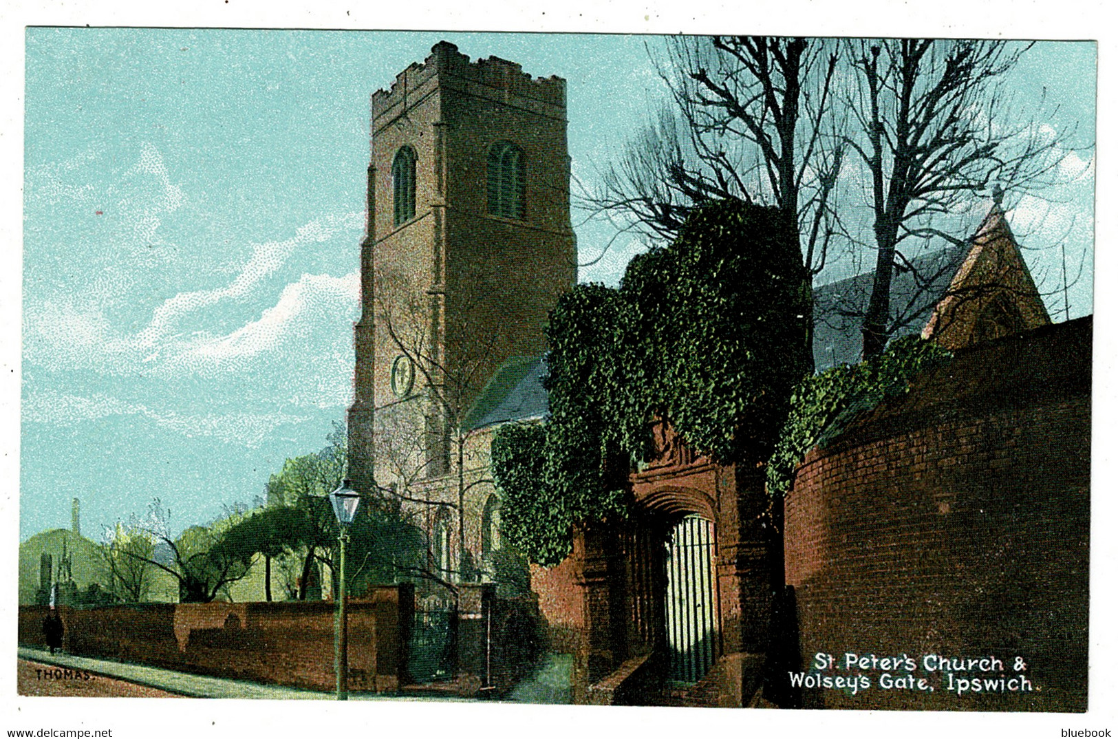 Ref 1486 - Early Postcard - St Peter's Church & Wolsey's Gate - Ipswich Suffolk - Ipswich