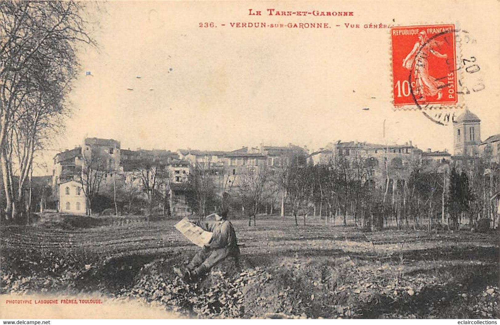 Verdun Sur Garonne          82        Vue Générale   - Homme Lisant Un Journal Ou Une Carte  -        ( Voir Scan) - Verdun Sur Garonne