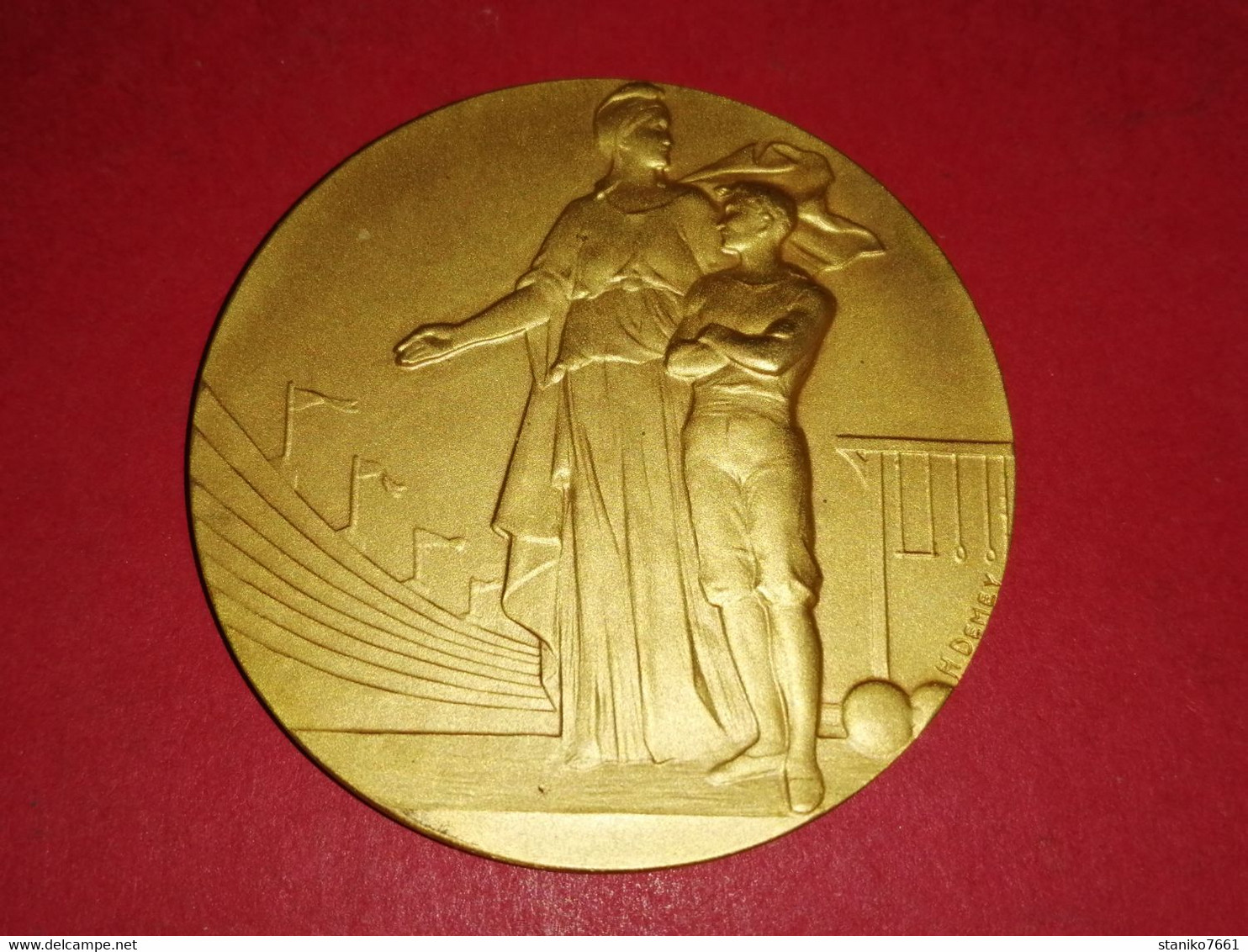 MEDAILLE BRONZE ARGENTE SOUS SECRETAIRE D'ETAT DE L'EDU. PHYSIQUE OFFERT PAR LE MINISTRE H.DEMEY 50mm 64.5gr Voir Photos - Professionnels / De Société