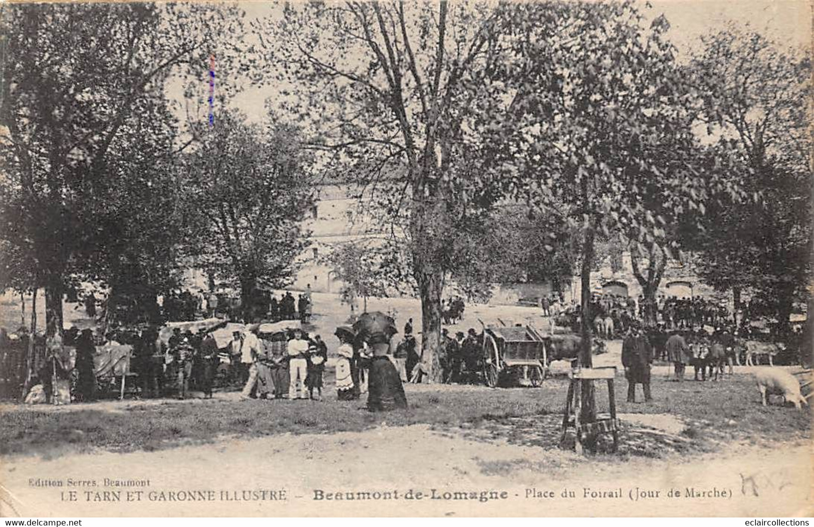 Beaumont En Lomagne       82      Place Du Foirail Jour De Marché              ( Voir Scan) - Beaumont De Lomagne