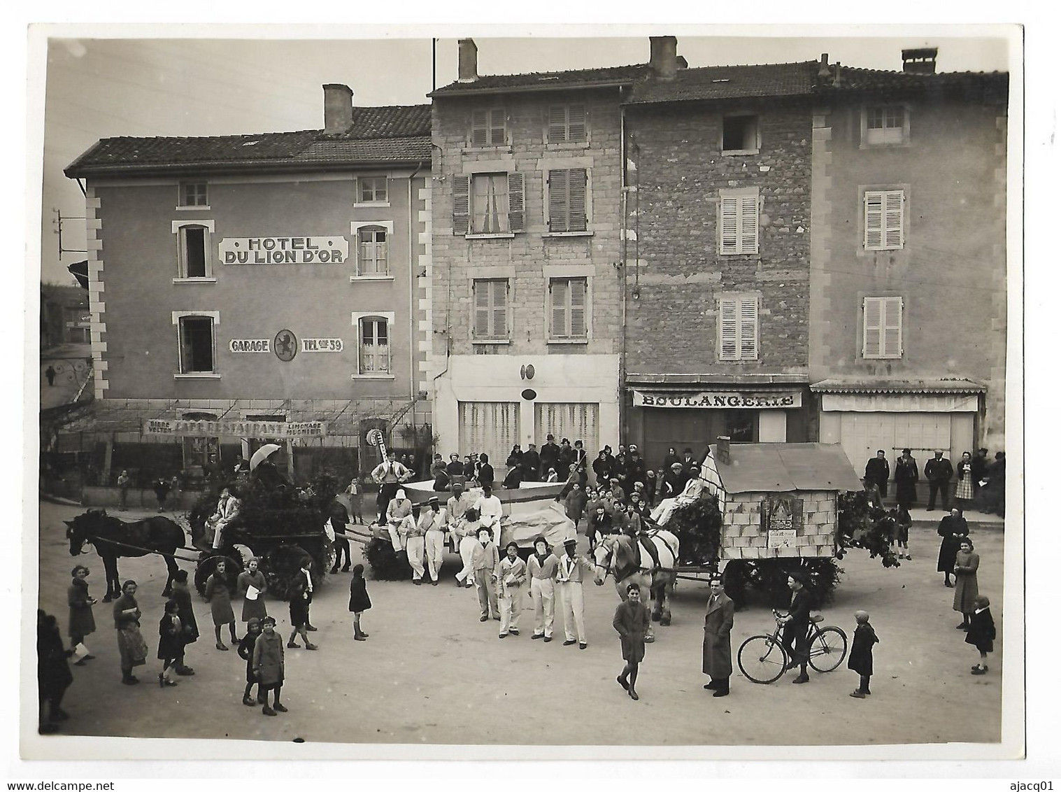 01 Lagnieu Photographie 23 X17 Gaymard Lagnieu Du Carnaval 1939 Ou 1938 ? - Other & Unclassified