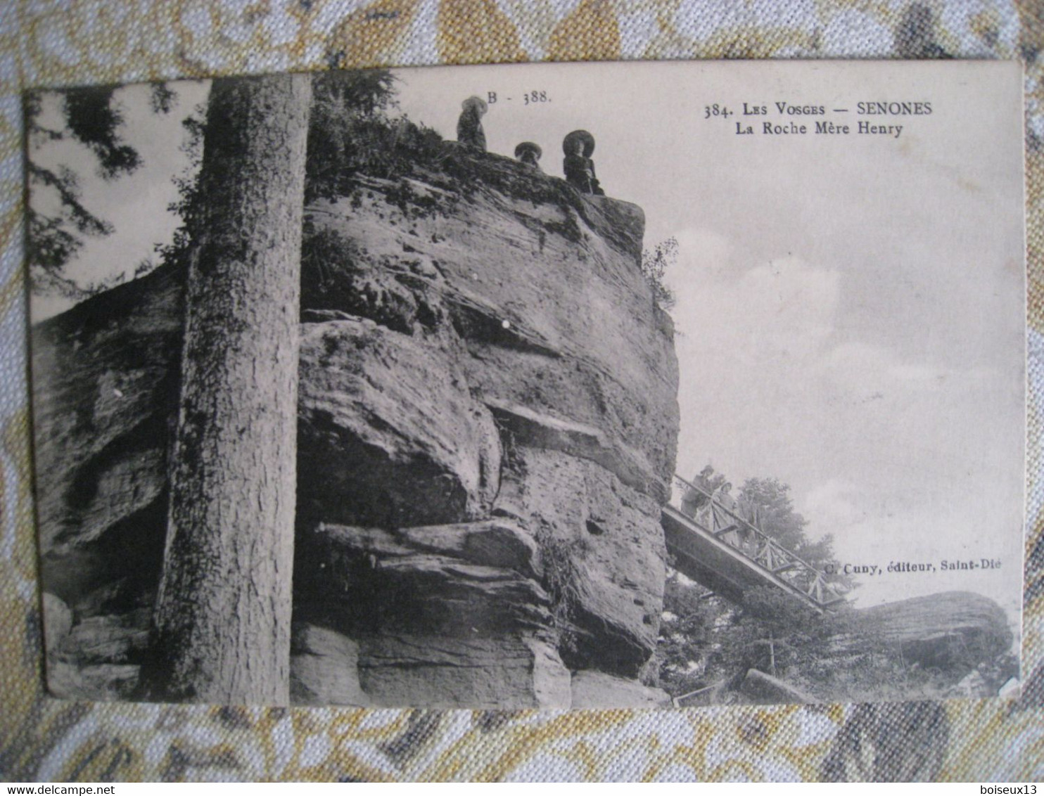 CPA.   Les Vosges.  SENONES. La Roche Mère Henry - Senones