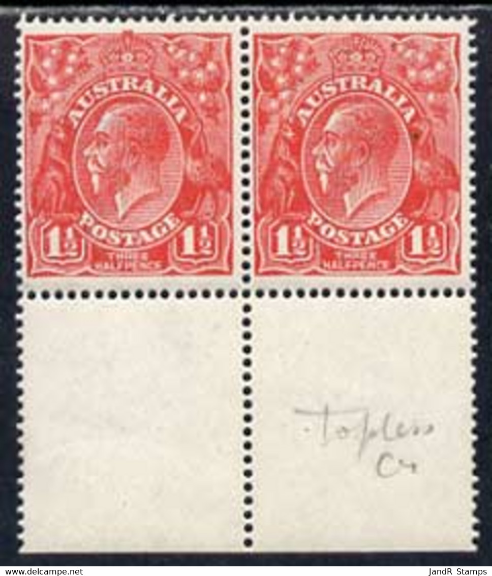 Australia 1924 KG5 Head 1.5d Scarlet  Marginal Horiz Pair One Stamp With 'no Top To Crown' Lightly Mounted - Neufs