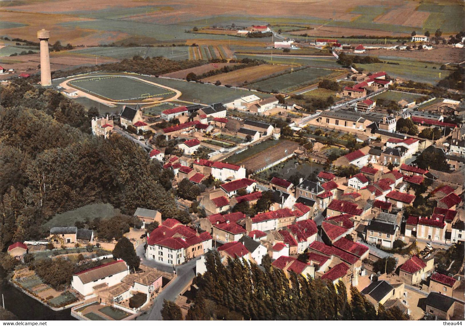 ¤¤   -  VOUILLE   -   Vue Panoramique Aérienne   -  Le Stade    -   ¤¤ - Vouille