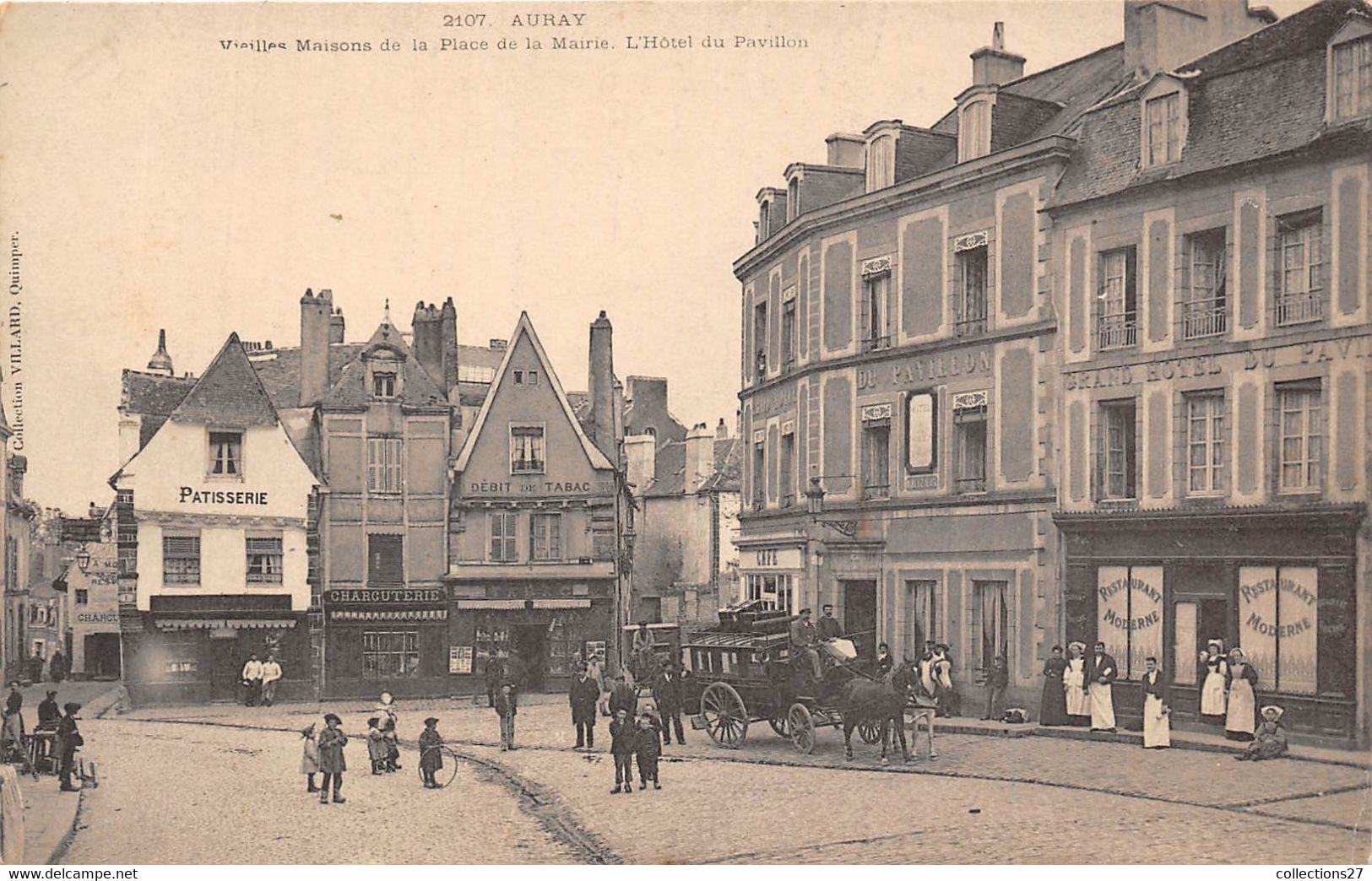 56-AURAY- VIELLES MAISONS DE LA PLACE DE LA MAIRIE L'HÔTEL DU PAVILLON - Auray