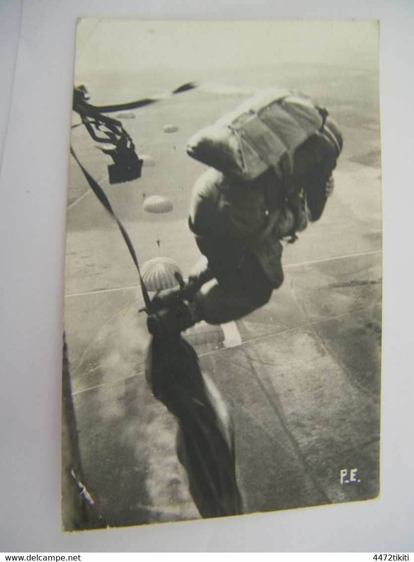 ATTENTION PHOTO - Sport - Aviation - Parachutisme- Parachute - 1940 - SUP (EW 44) - Parachutting