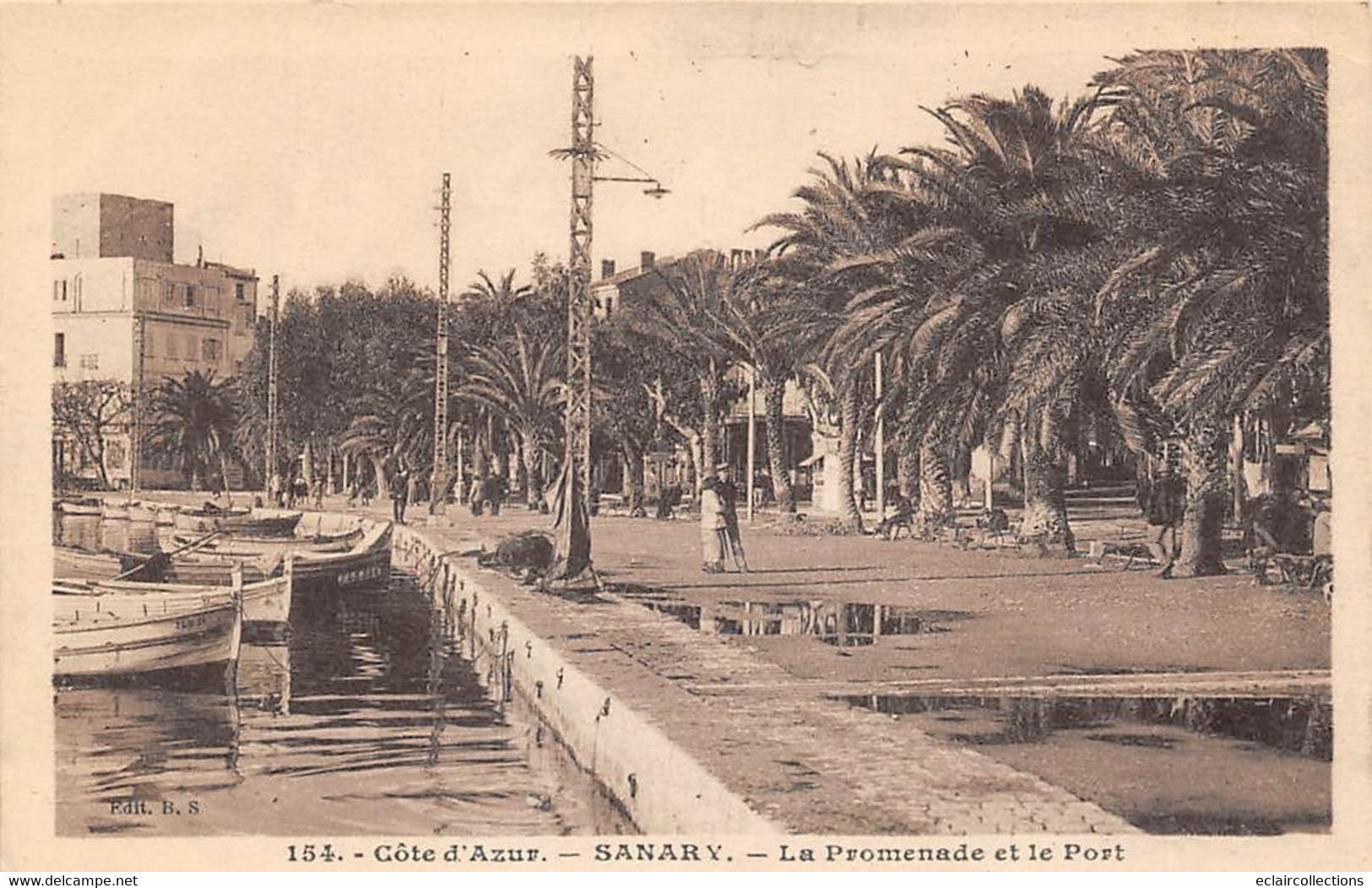 Sanary Sur Mer       83        La Promenade Et Le Port   N°154    (voir Scan) - Sanary-sur-Mer