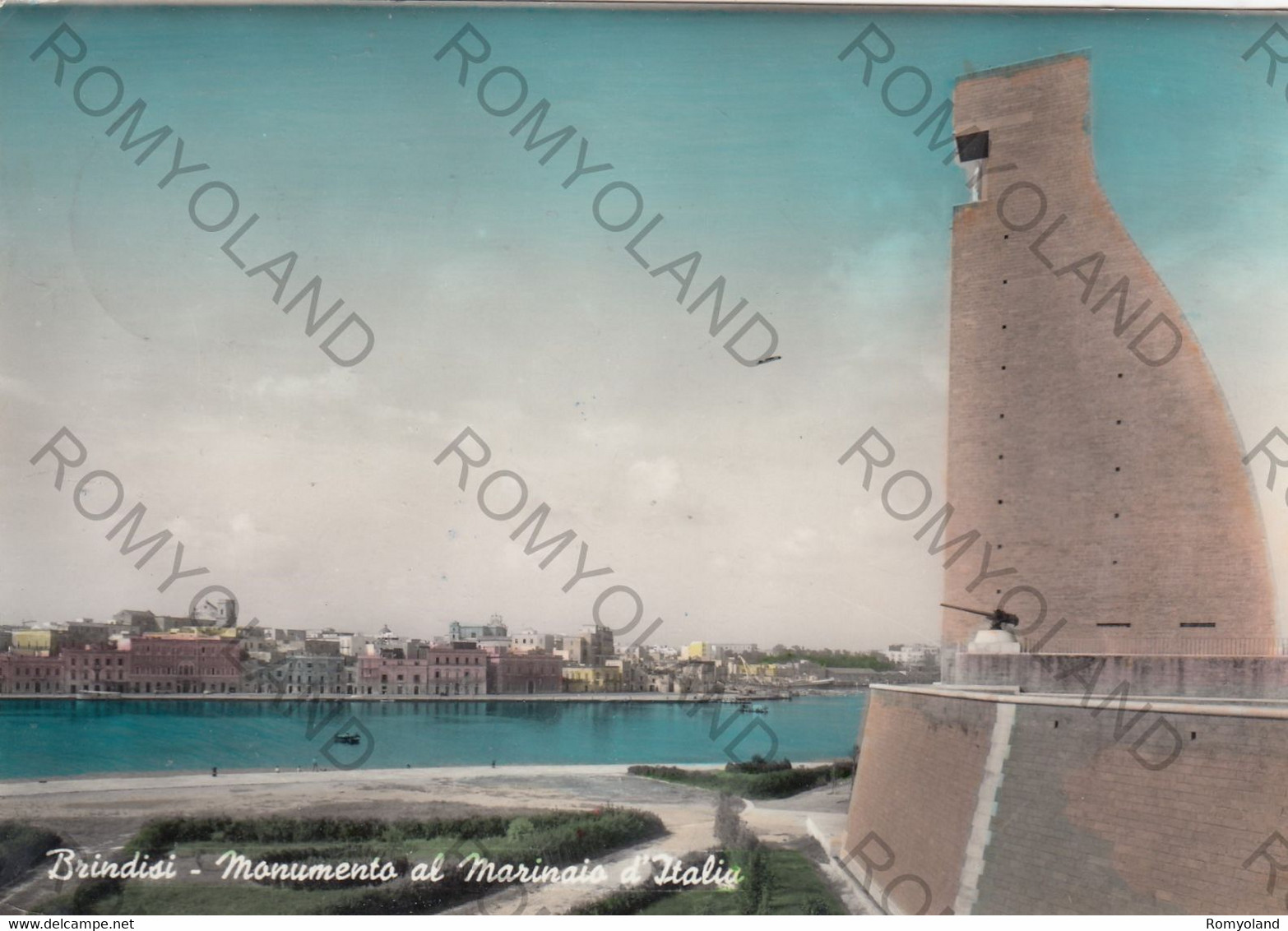 CARTOLINA  BRINDISI,PUGLIA,MONUMENTO AL MARINAIO D"ITALIA,BARCHE A VELA,BAGNI,LIDO,VACANZA,ESTATE,VIAGGIATA 1958 - Brindisi