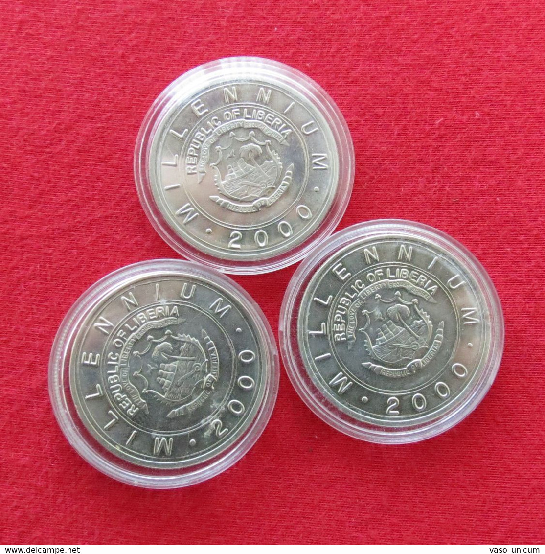 LIBERIA 3 X 5 $ 2000 Dragon - Liberia