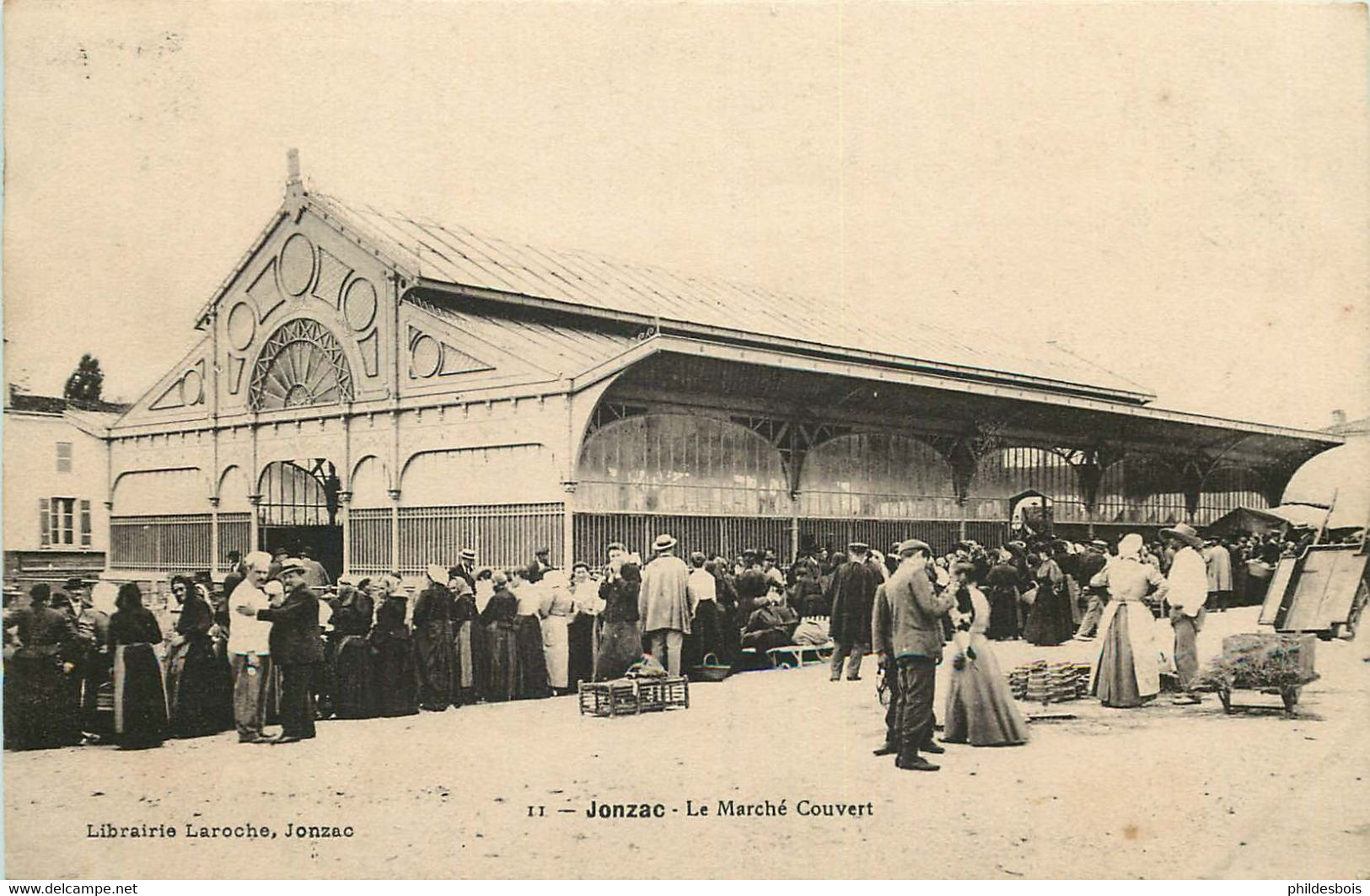 CHARENTE MARITIME  JONZAC  Le Marché Couvert - Jonzac