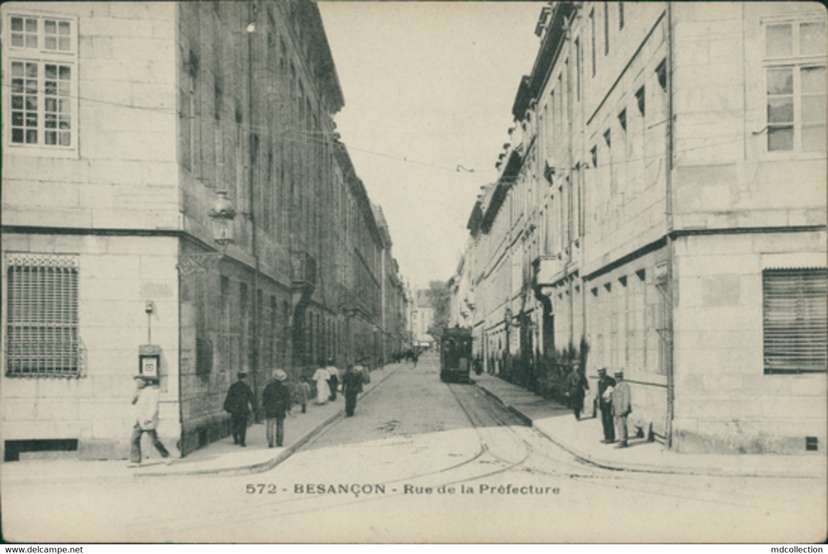 25 BESANCON / Rue De La Préfecture / CARTE ANIMEE - Besancon