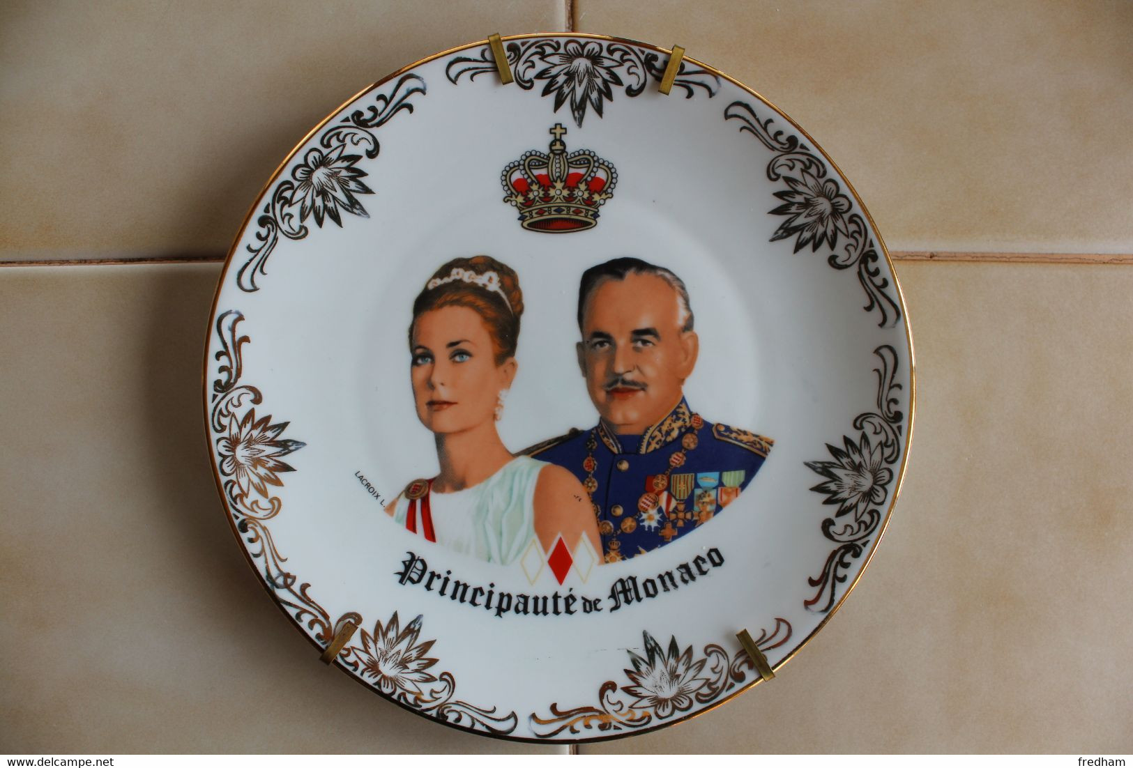 Souvenir De Monaco  Princesse Grace & Prince Rainier Assiette En Porcelaine TB.... - Obj. 'Herinnering Van'