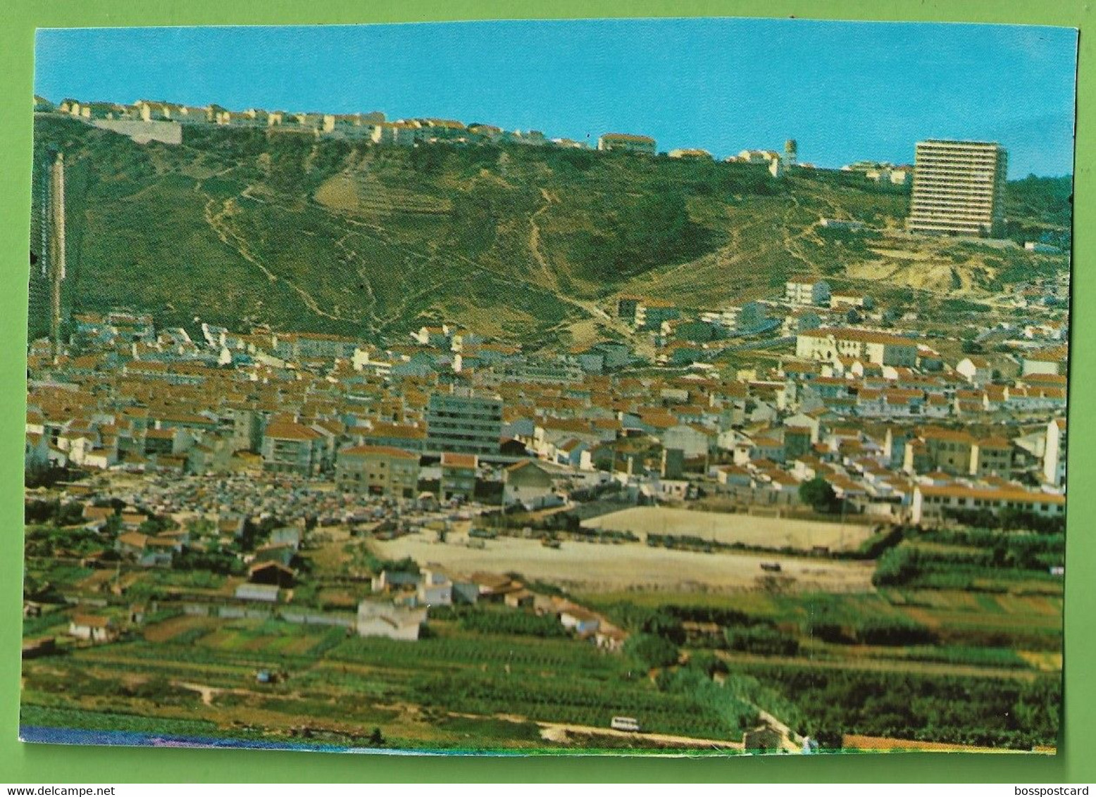 Nazaré - Estádio - Futebol - Stadium - Stade - Football. Leiria. Portugal. - Stades