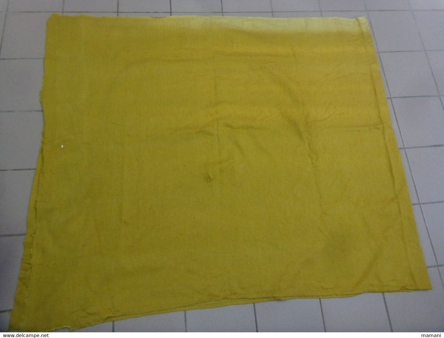Piece De Tissu Jaune 240x105 Cm - Laces & Cloth