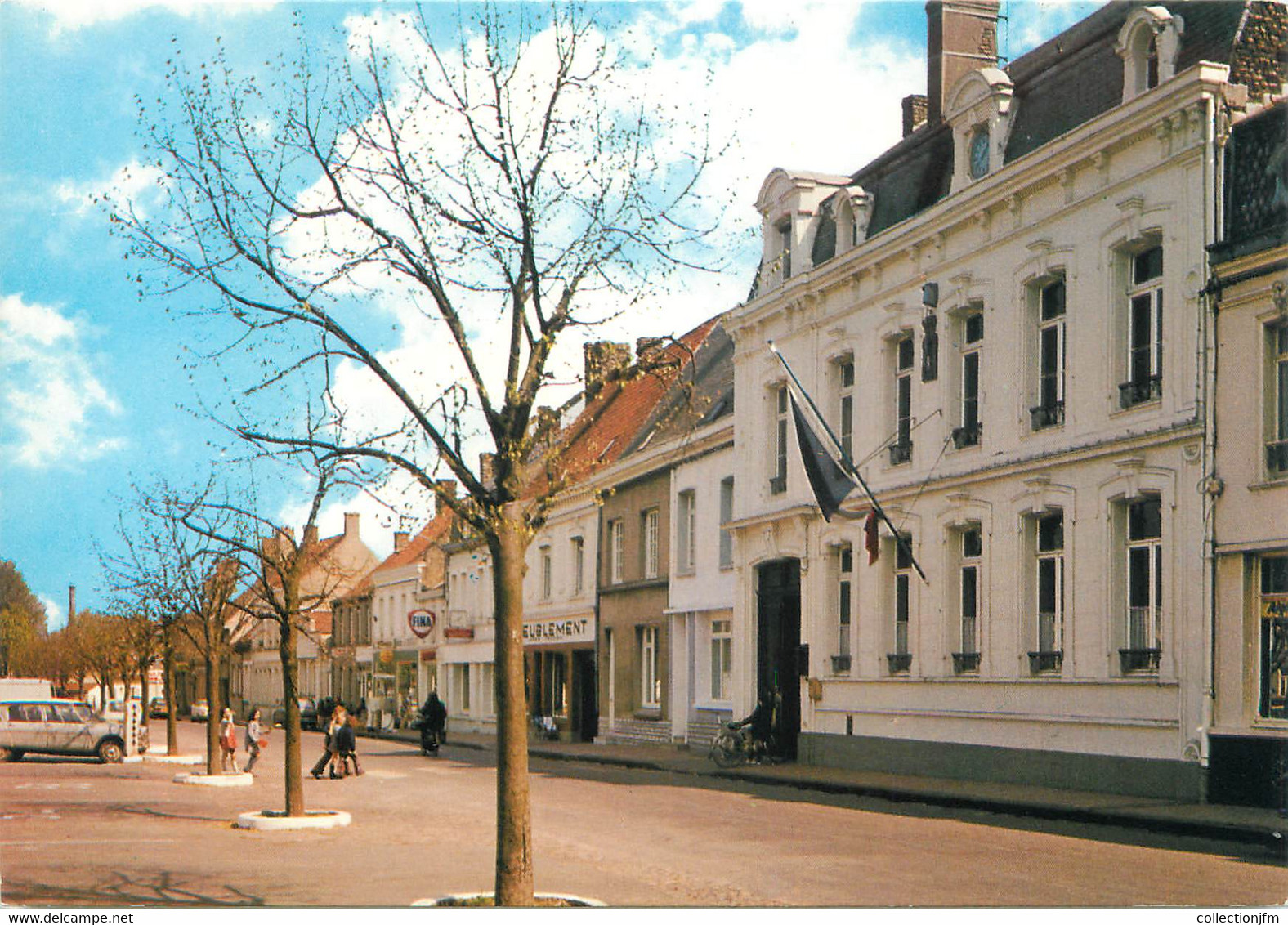 CPSM FRANCE 42 " Audruicq, L'hotel De Ville-Place Du Général De Gaulle " - Audruicq
