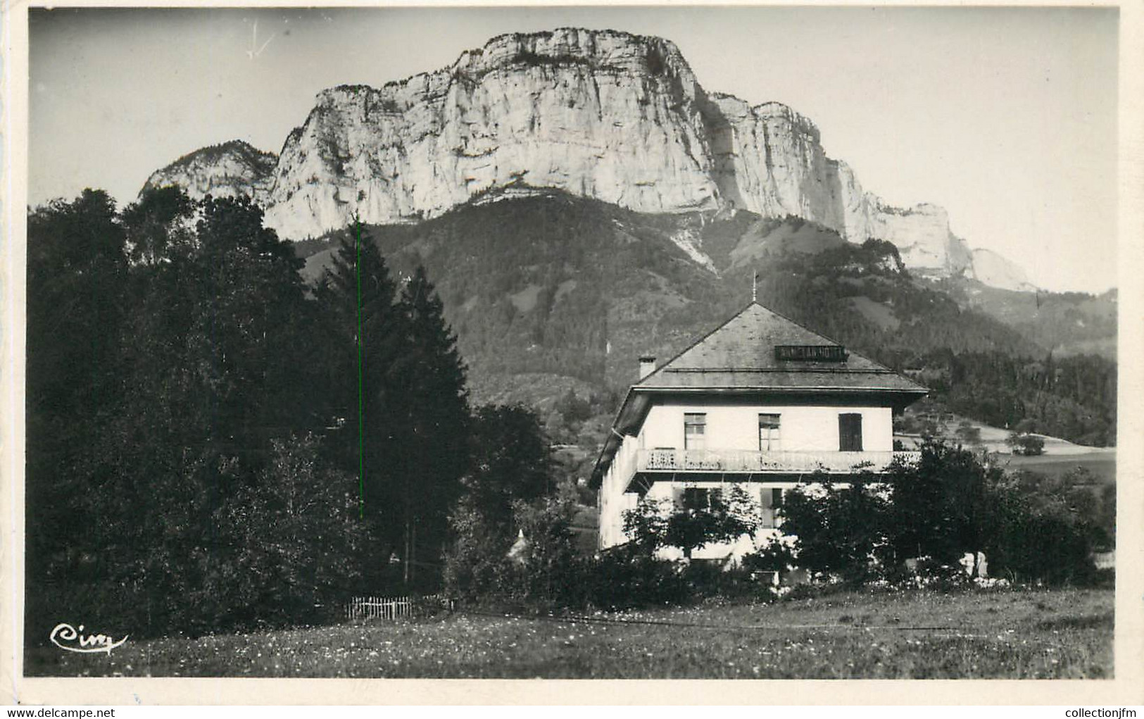 CPSM FRANCE 74 "Dingy Saint Clair, Hotel Du Parmelan Et Le Perthuis" - Dingy-Saint-Clair