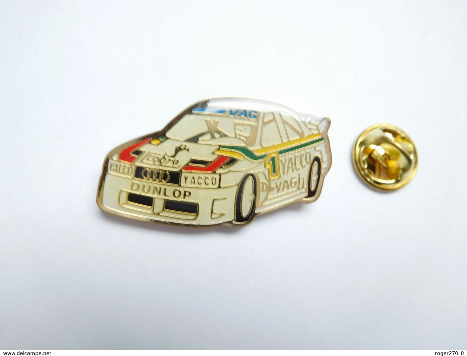 Beau Pin's , Auto Audi VAG , Rallye , Oil Yacco , Pneu Dunlop - Audi