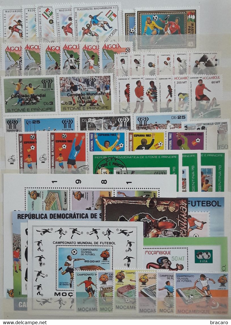 STAMPS - MIX FOOTBALL / CALCIO / SOCCER / FUTEBOL - Uncirculated / MNH And Used - 120+ Stamps - Otros & Sin Clasificación