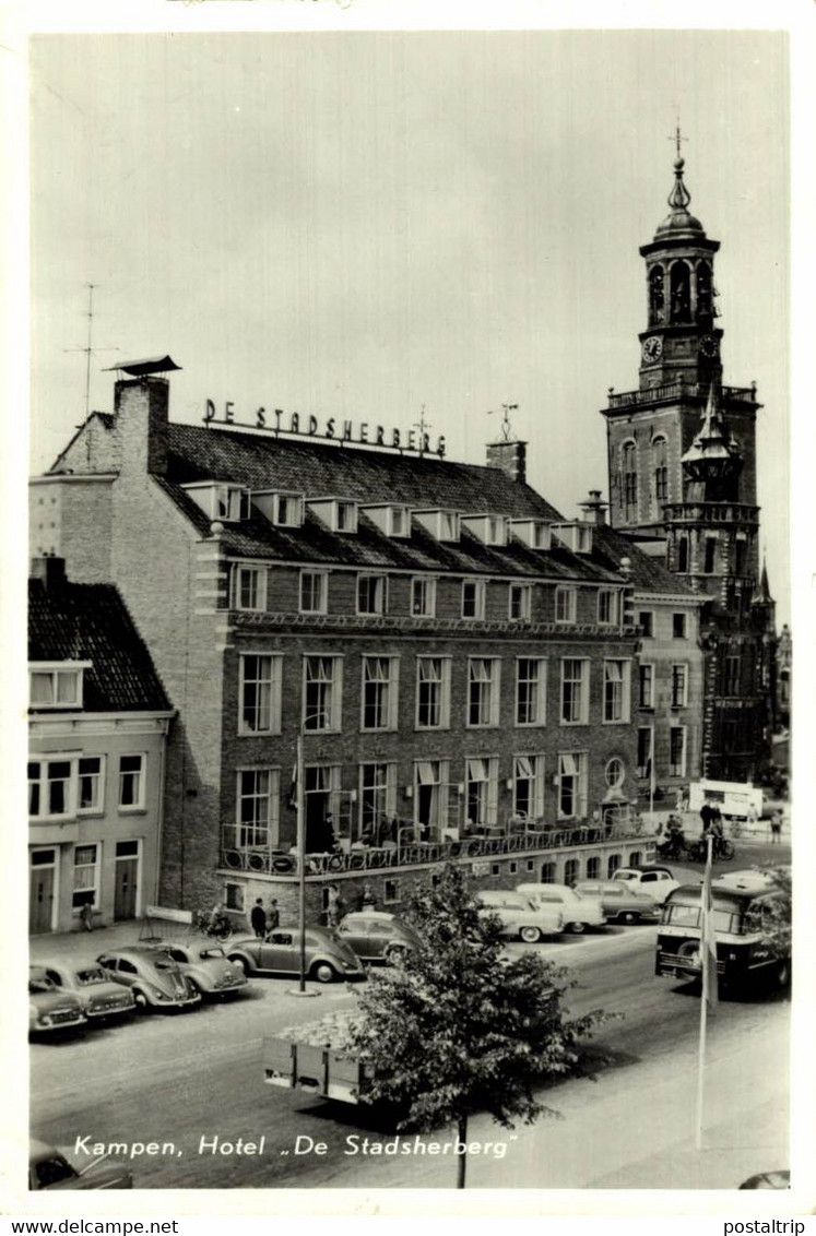 KAMPEN  Hotel De Stadsherberg   Antieke Auto's  HOLLAND HOLANDA NETHERLANDS - Kampen