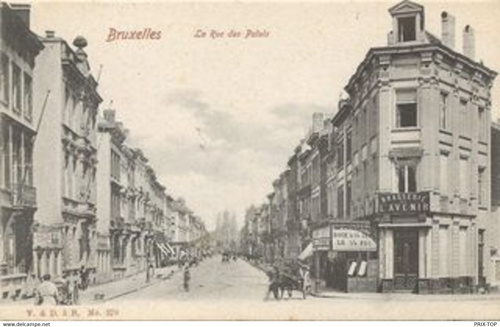 REF4229/ CP-PK Bruxelles La Rue Des Palais Brasserie De L'Avenir Animée  MINT - Cafés, Hôtels, Restaurants