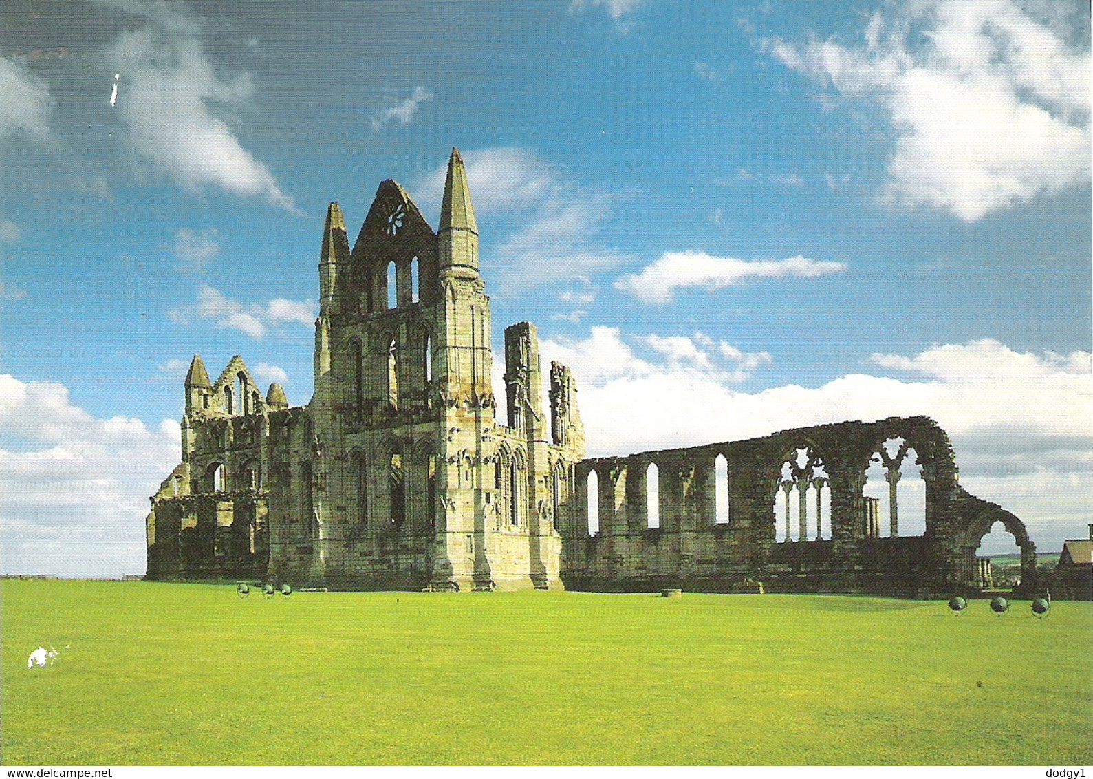 WHITBY ABBEY, WHITBY, NORTH YORKSHIRE, ENGLAND. UNUSED POSTCARD Fg5 - Whitby