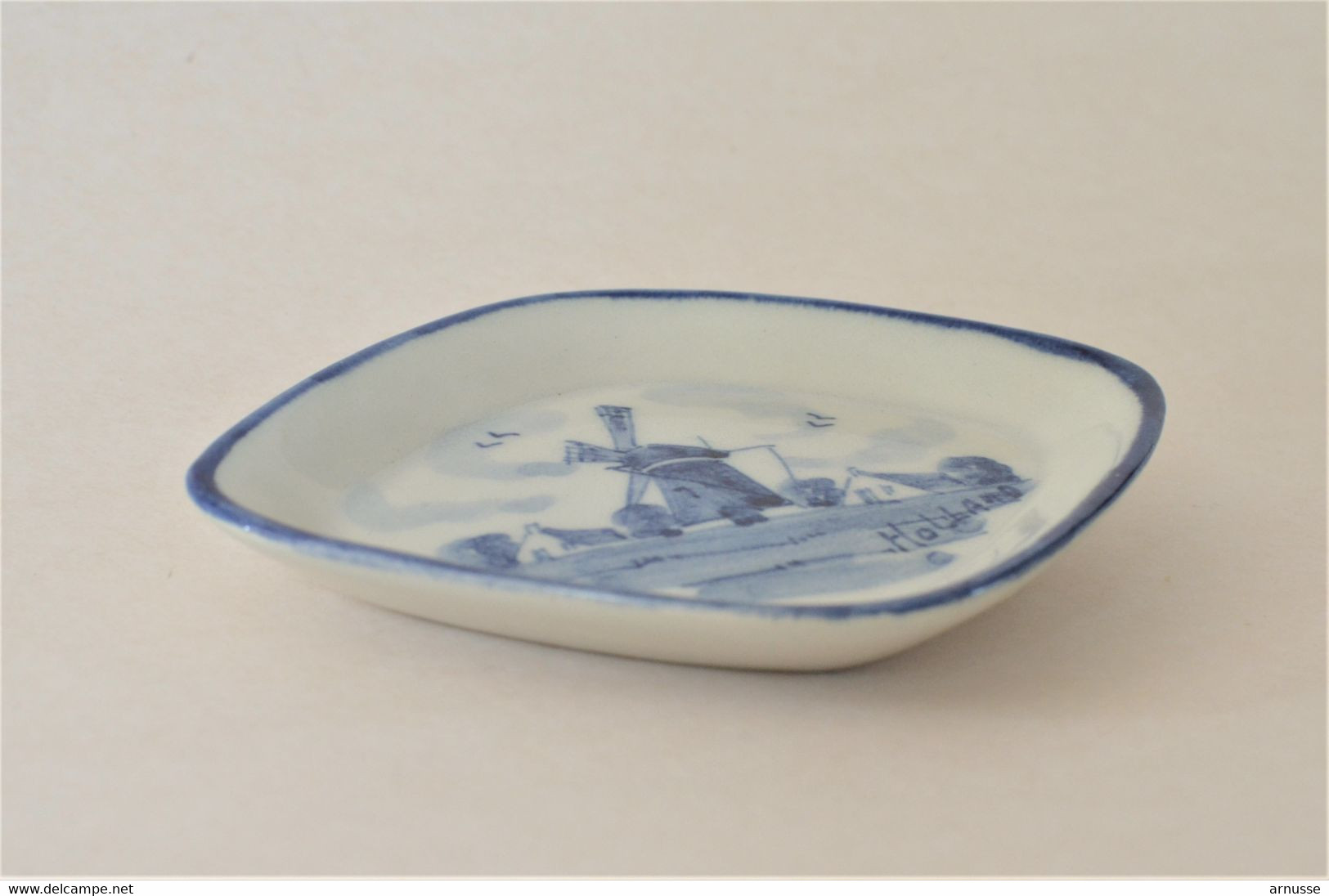 Ancienne Assiette Miniature Moulin Hollande Bleu De Delft 9 Cm Très Bon état - Delft (NLD)