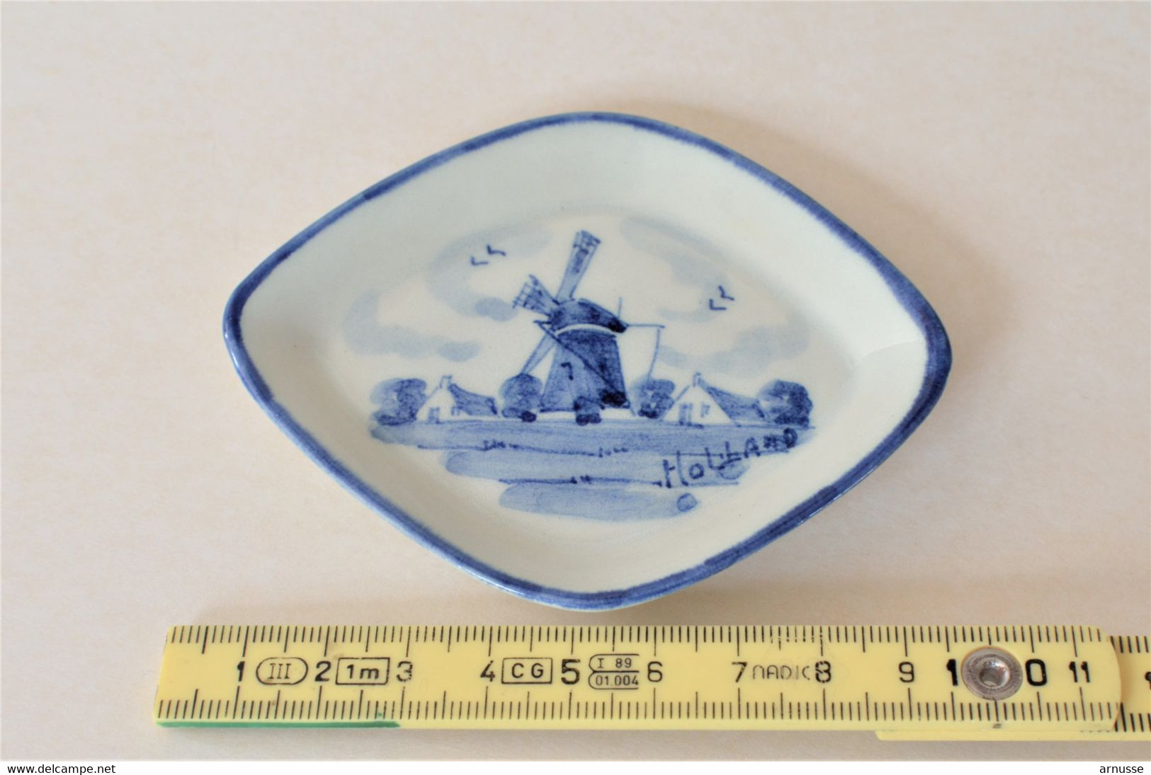 Ancienne Assiette Miniature Moulin Hollande Bleu De Delft 9 Cm Très Bon état - Delft (NLD)