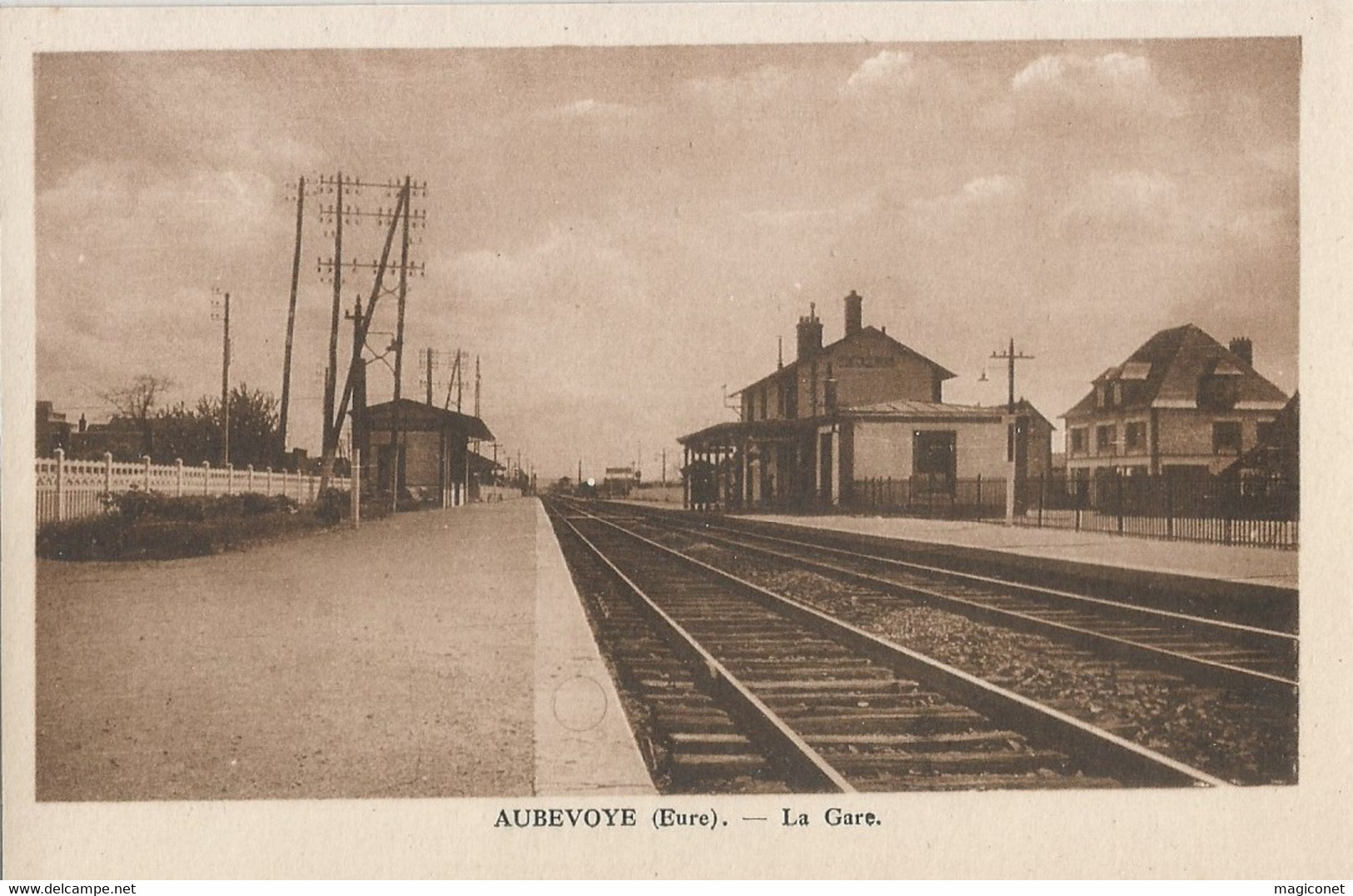 CPA - Aubevoye - La Gare - Aubevoye